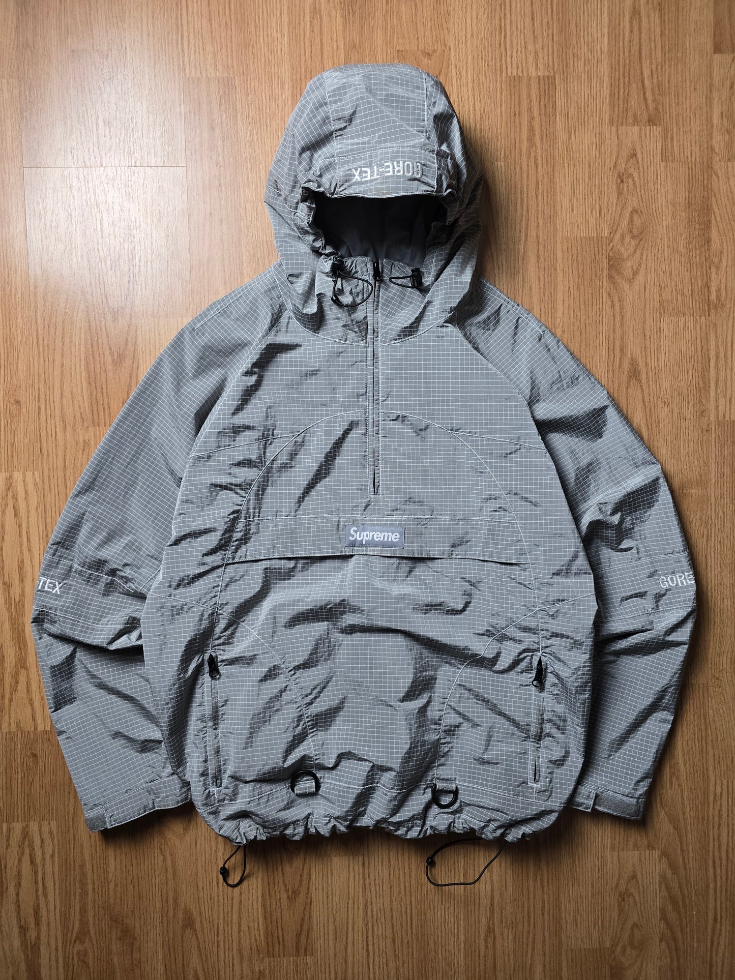 Supreme Gore-Tex Contrast Stitch Anorak (L)