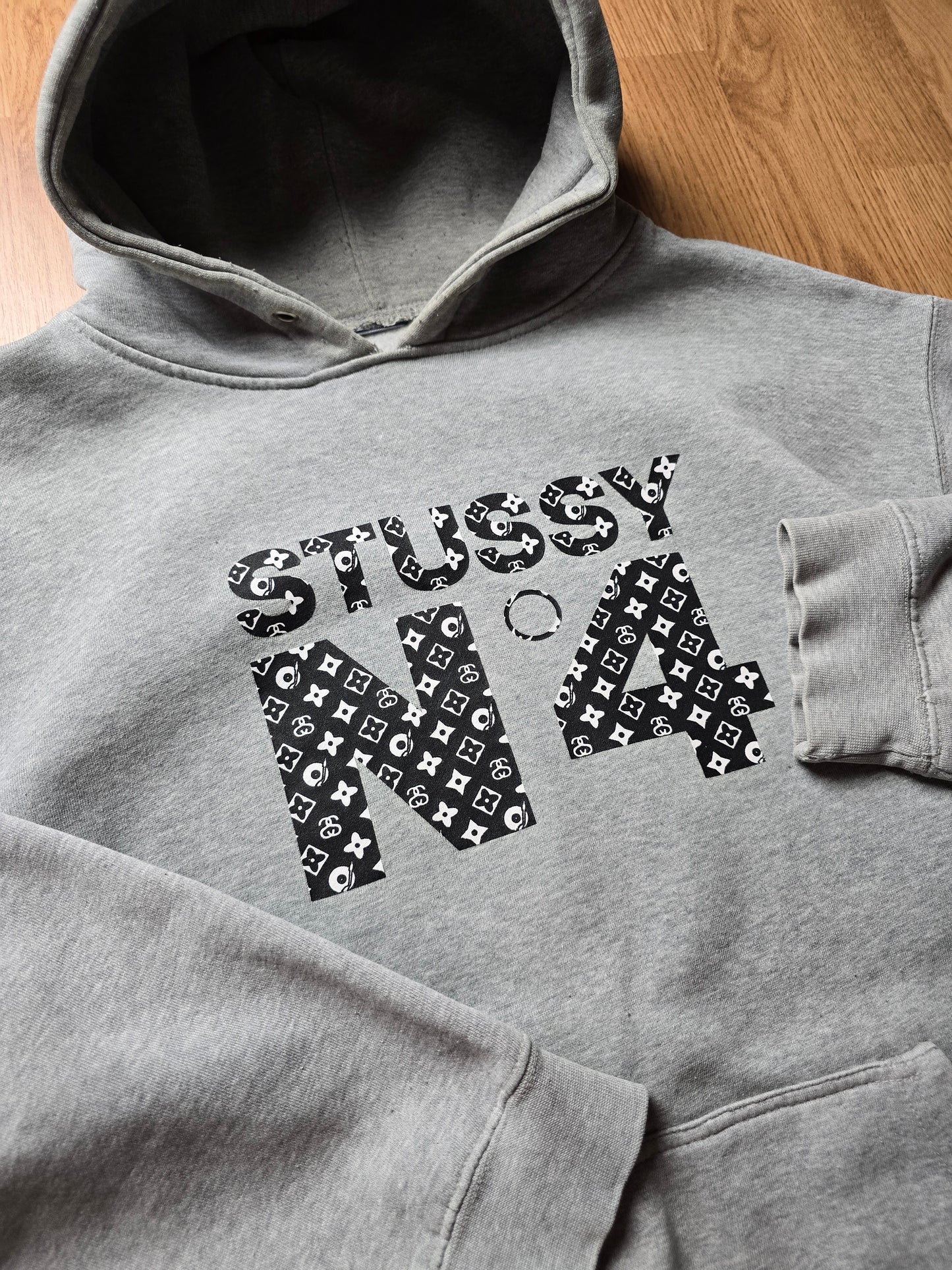 Vintage Stussy 'Louis Vuitton' N4 monogram hoodie (M)