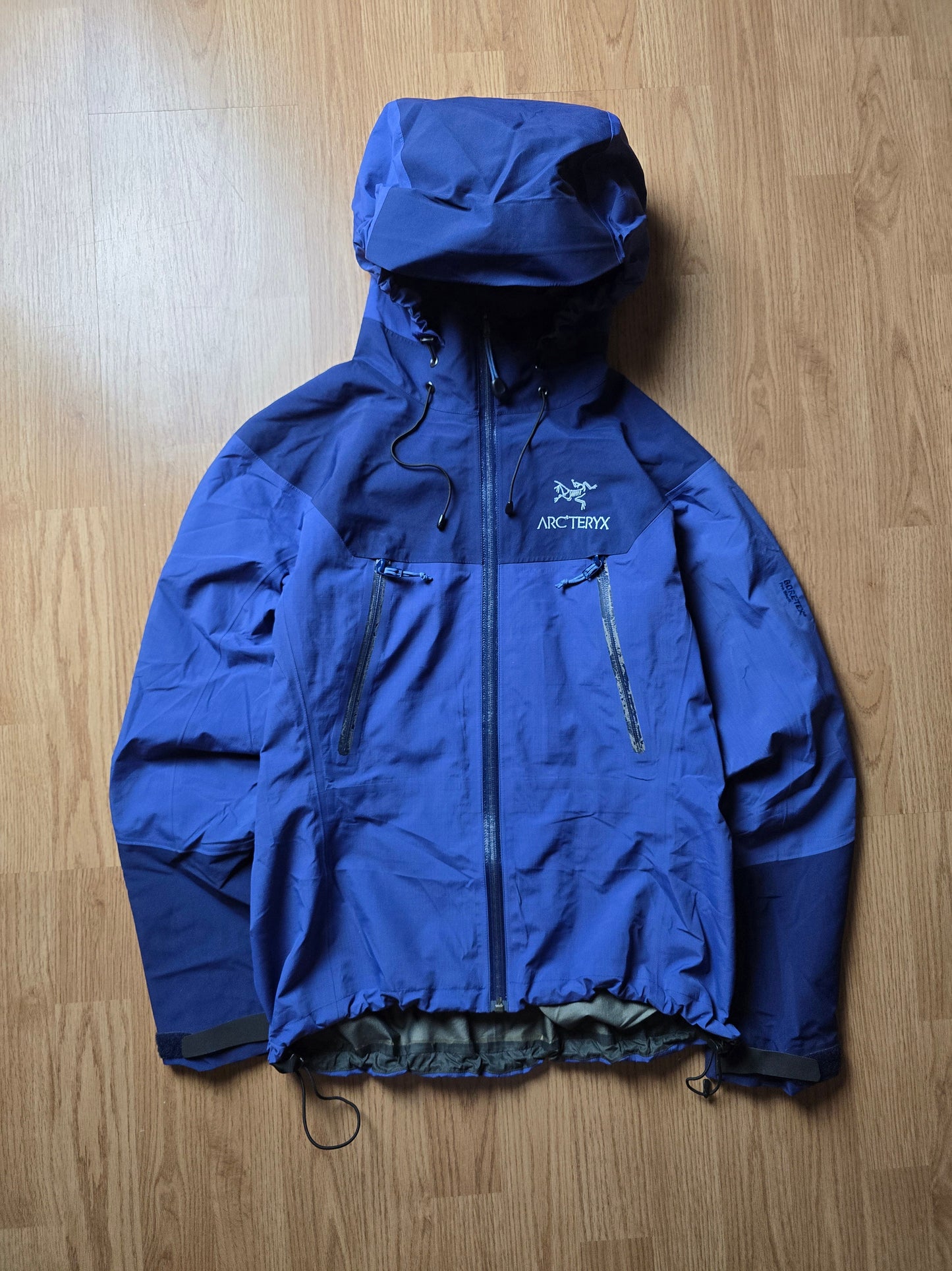 RARE W/ Arc'teryx Vintage Beta AR Gore-tex Jacket 'Indigo' (S)
