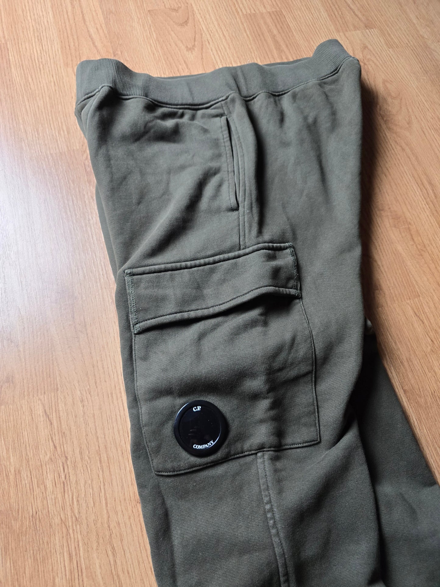 C.P. Company Lens Cargo Joggers (XS)