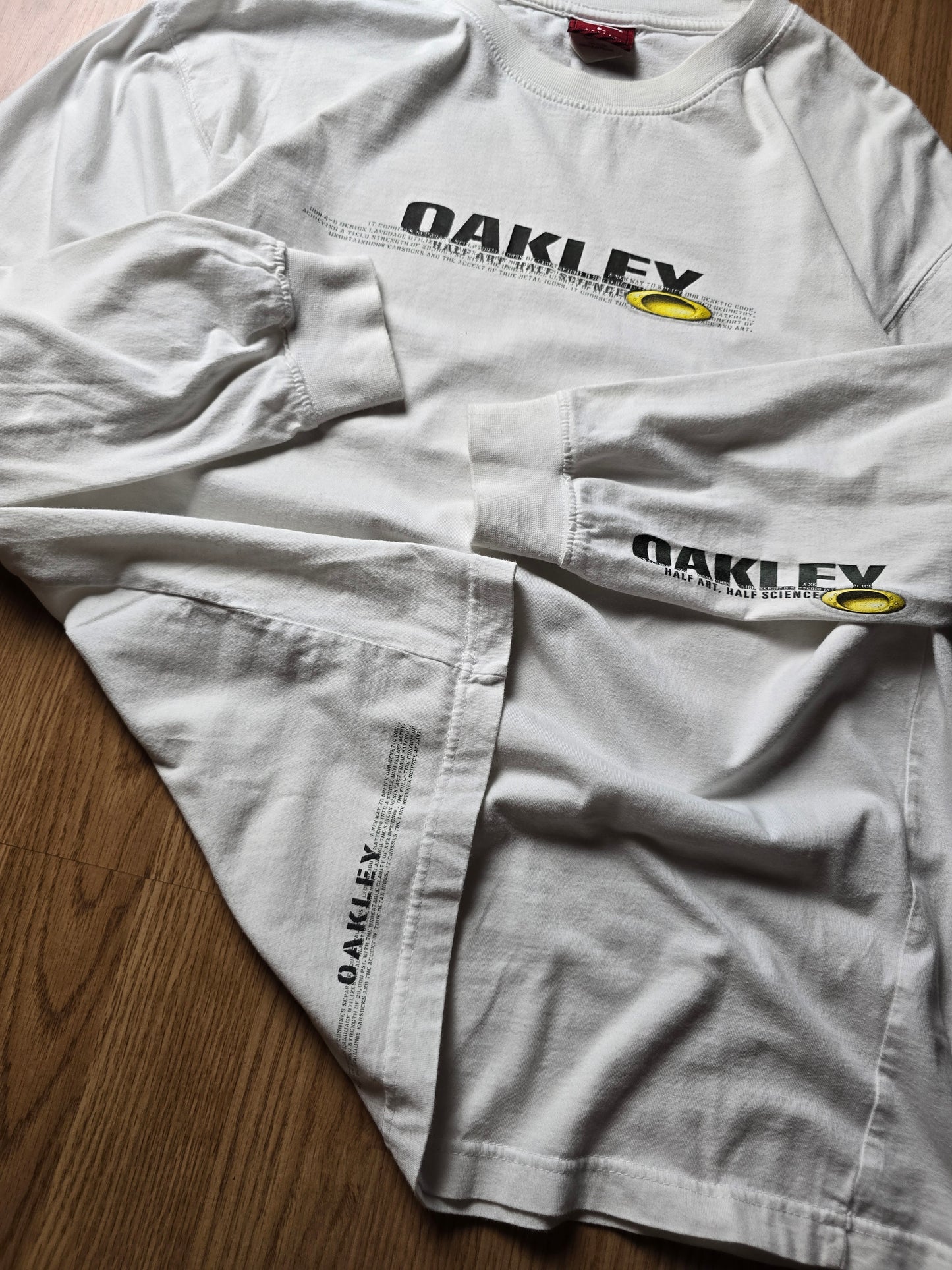 Vintage Oakley Long Sleeve T-shirt (L)