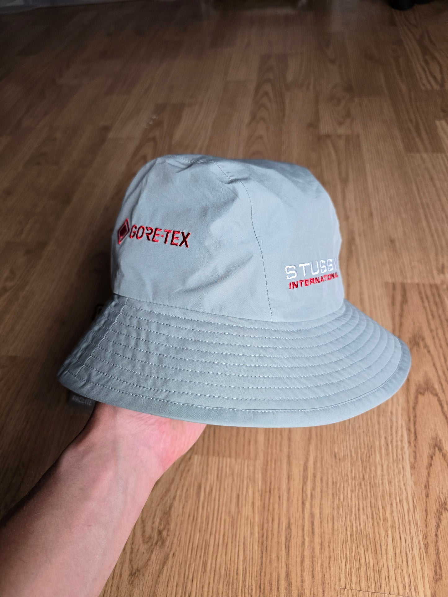 Stussy Weatherized Gore-tex Bucket Hat BNWT (M)