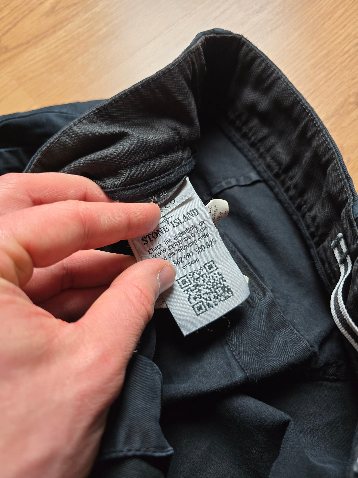 Stone Island Compass Patch Pants (30x30)