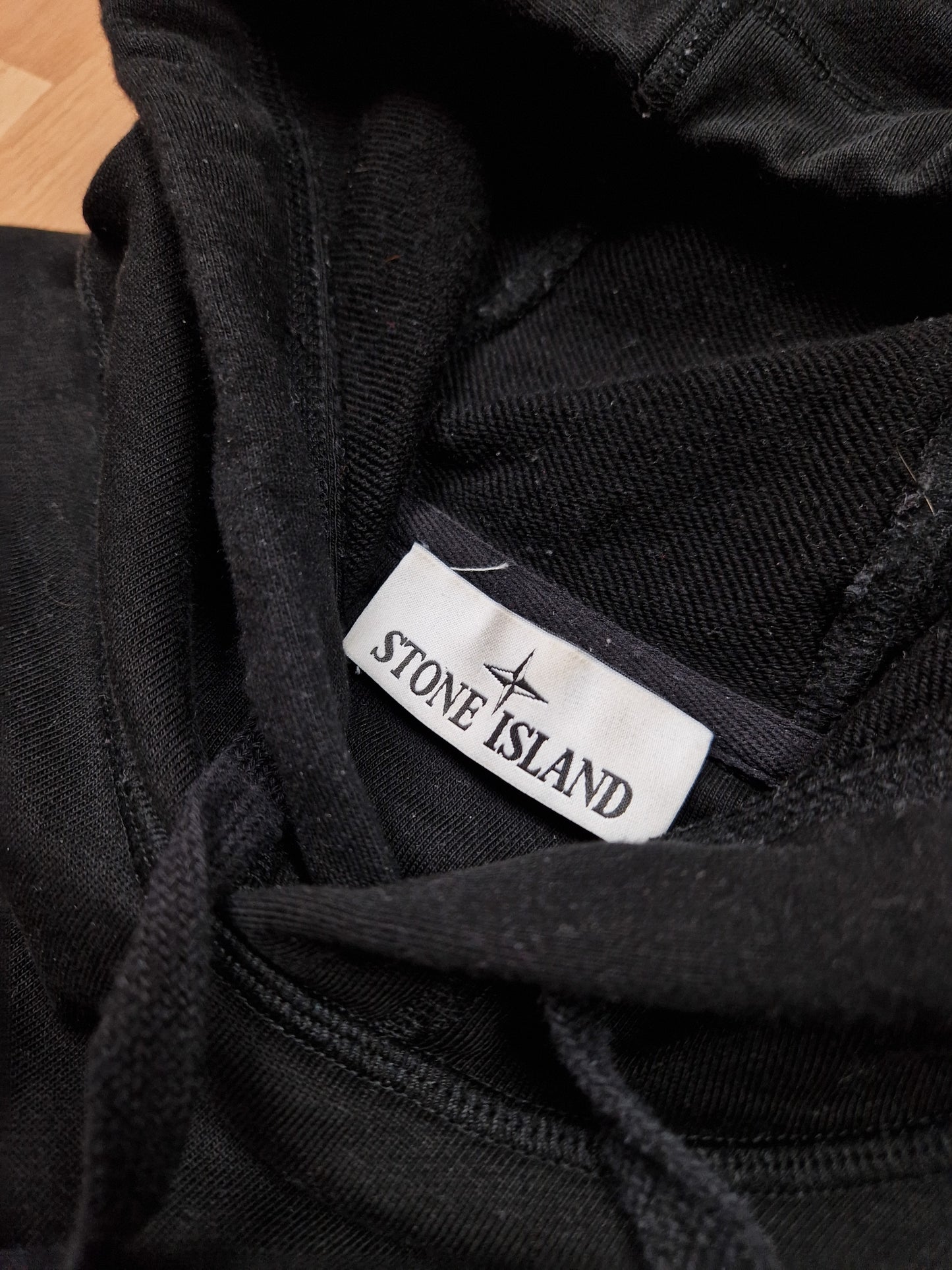 Stone Island Hoodie (M/L)
