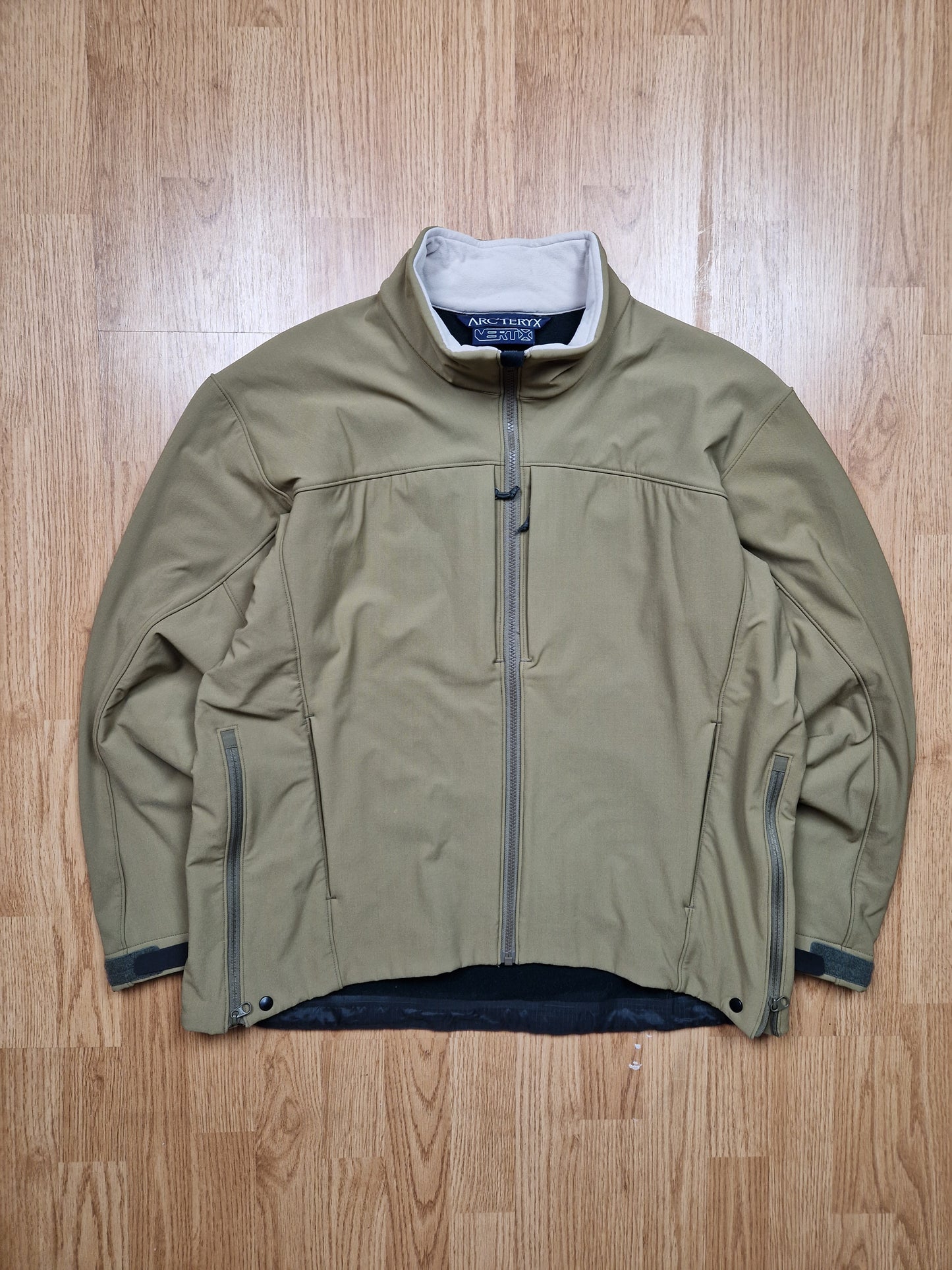 Arc'teryx LEAF VertX Justice Utility Jacket (L)