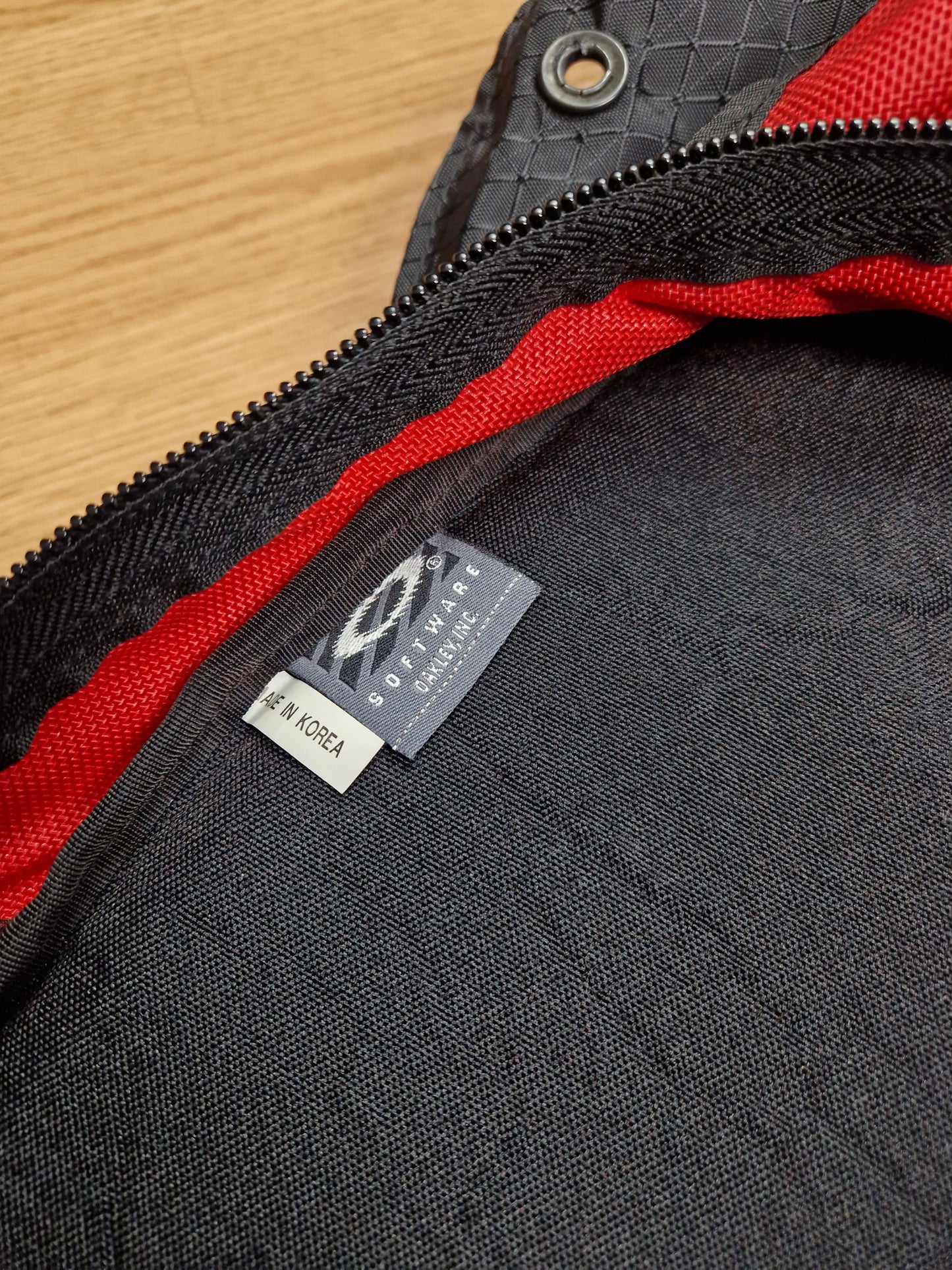 00s Oakley Icon Technical Backpack