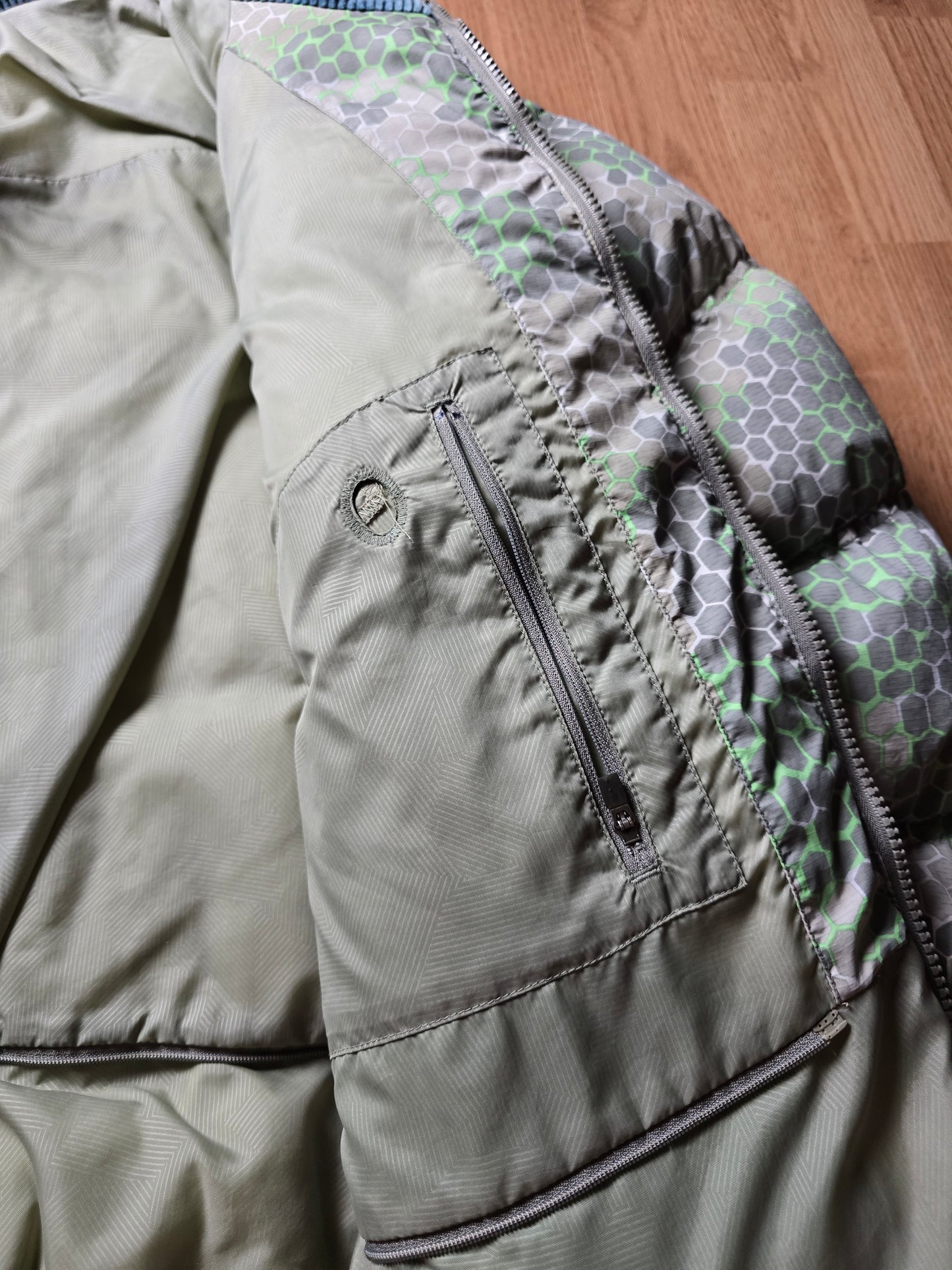 00s Nike ACG Reptile Hex Camo Technical Goose Down Puffer Jacket (XL)