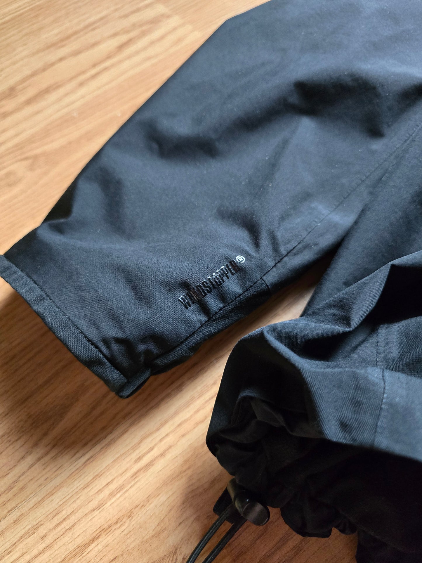 Arc'teryx Solano Windstopper 'hoody' Jacket (L)