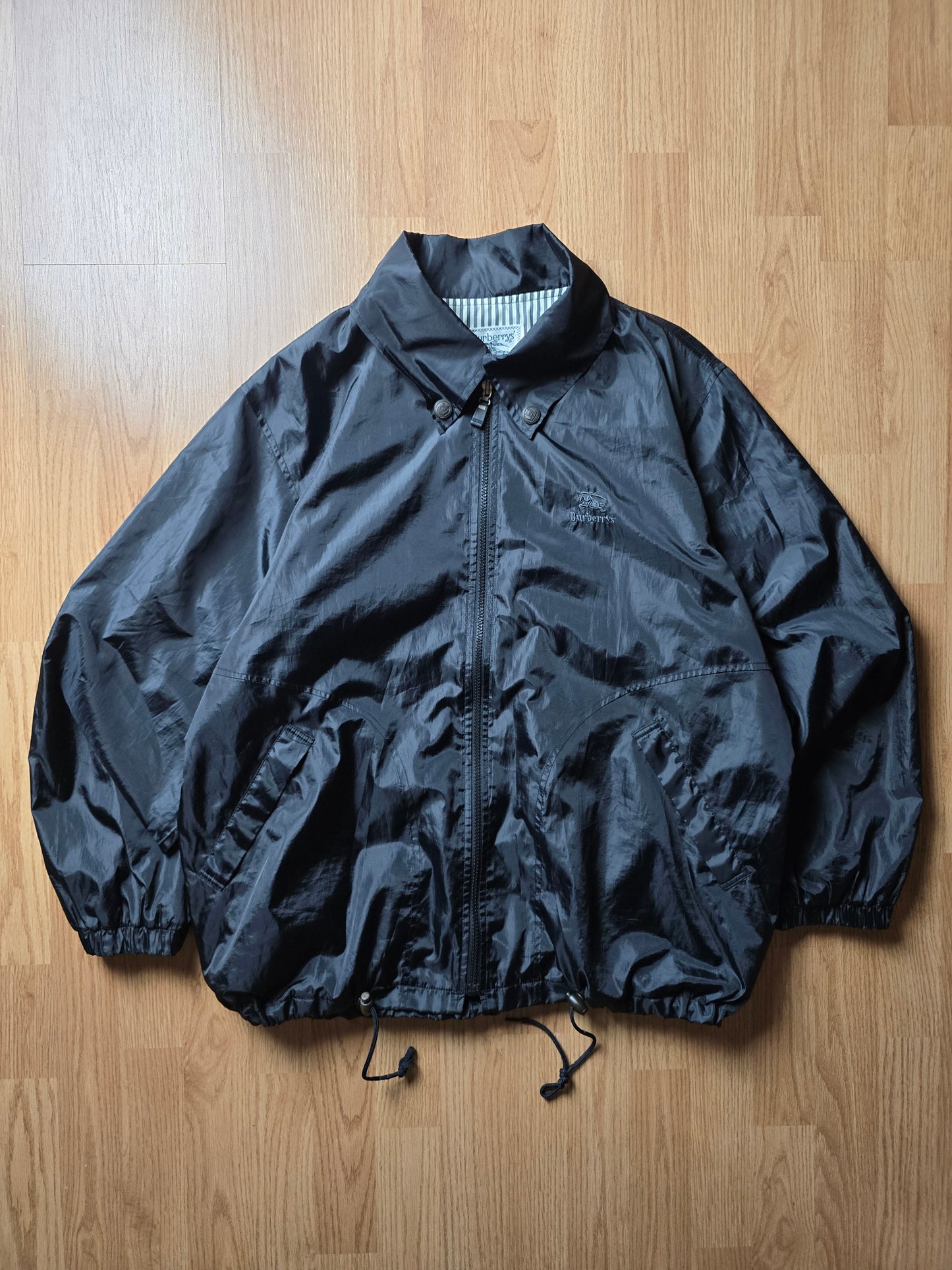 90s Burberry Nylon Harrington Jacket (L)