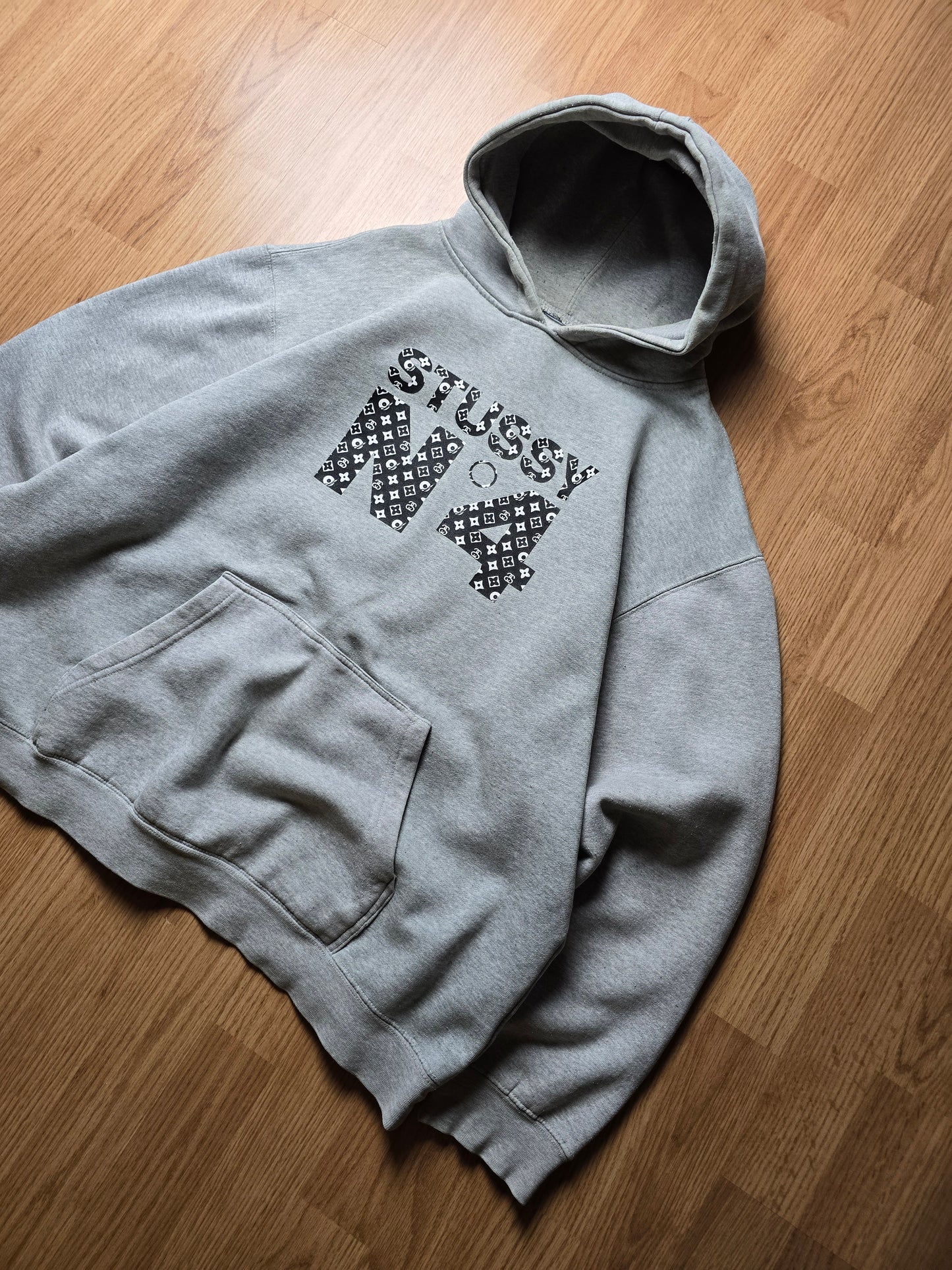 Vintage Stussy 'Louis Vuitton' N4 monogram hoodie (M)
