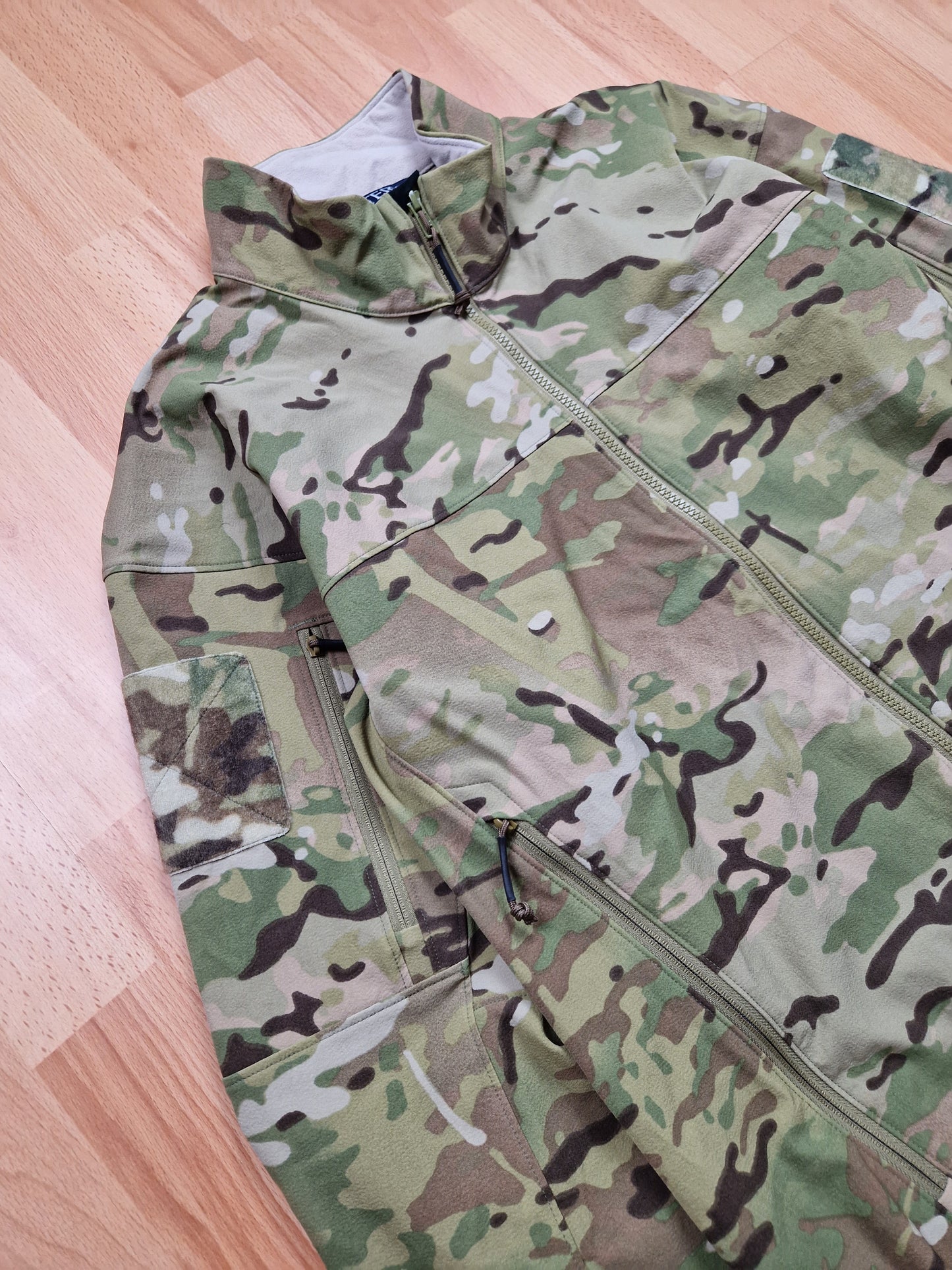 Arc'teryx Leaf Multicam Softshell Combat Jacket (XL)