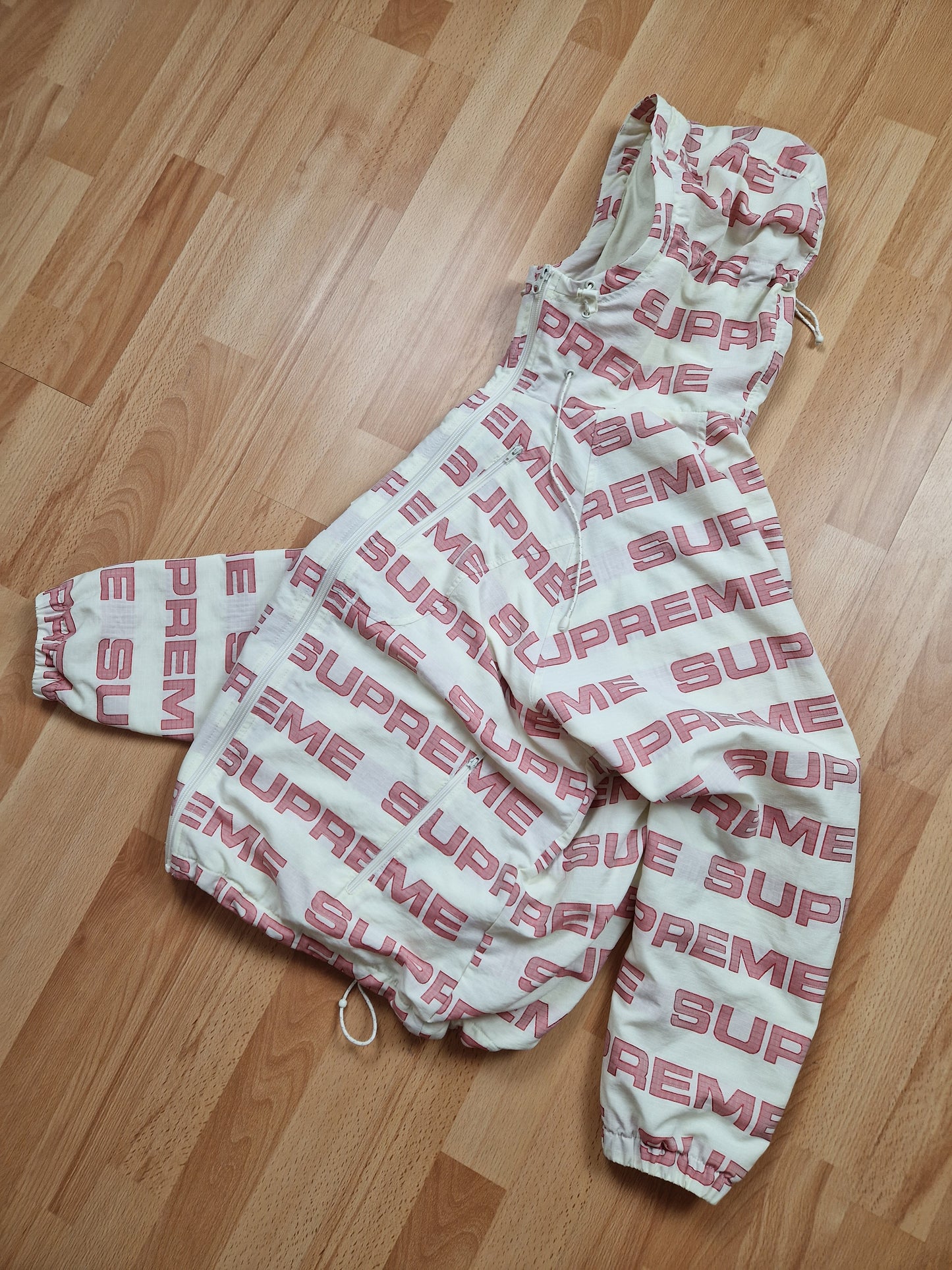 RARE Supreme Logo Ripstop Hooded Track Jacket (M)