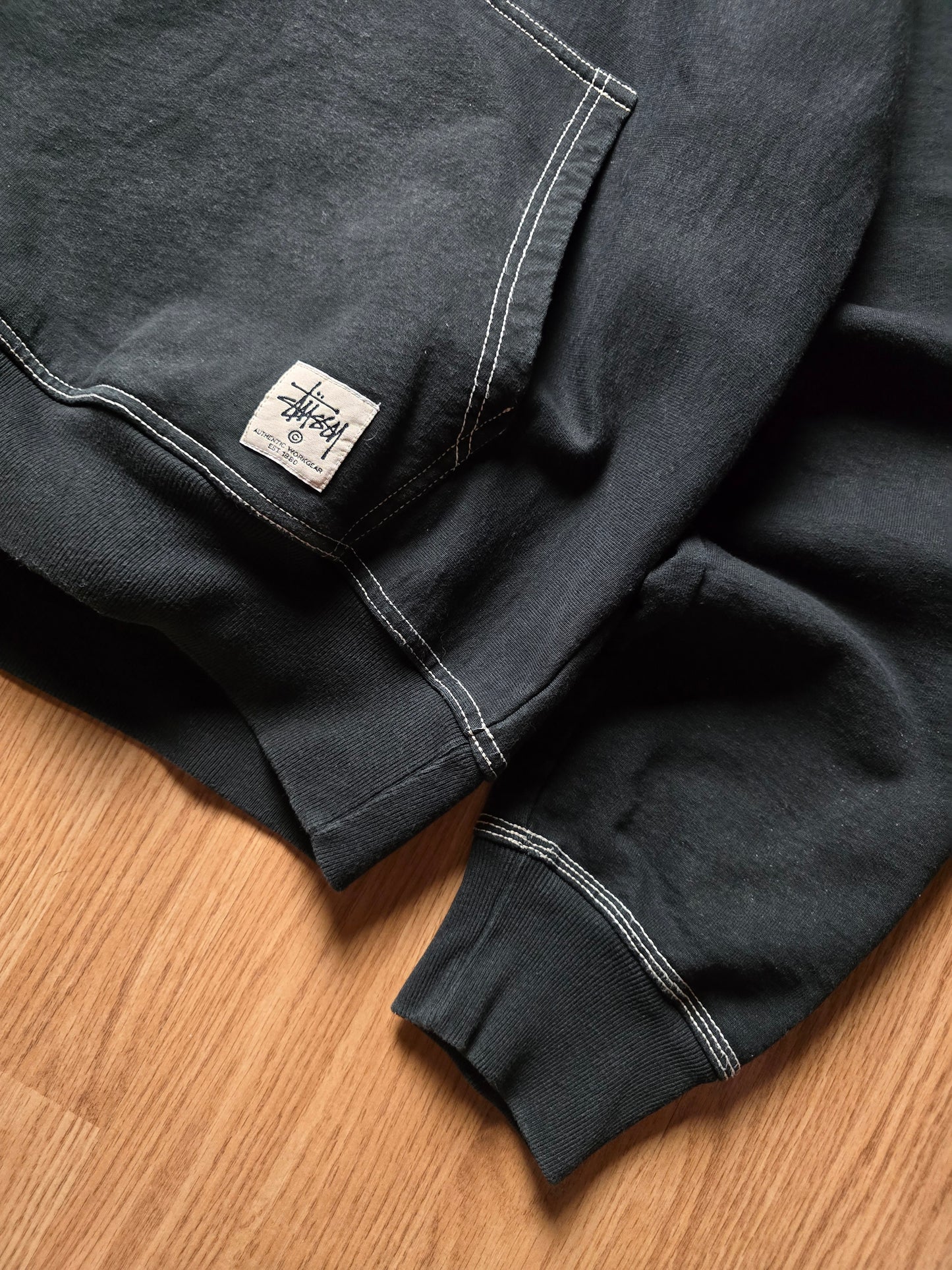 Stussy Contrast Stitch Label Hoodie (L)