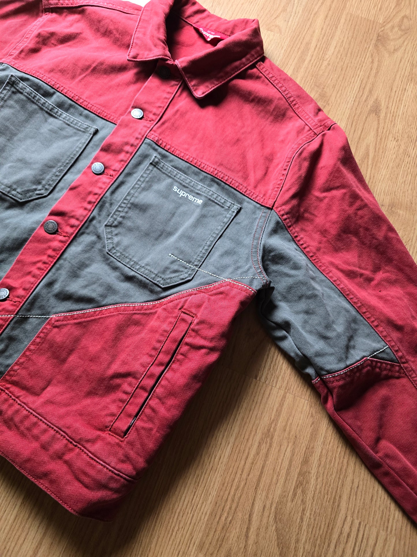 Supreme 2-Tone Paneled Denim Jacket (M)