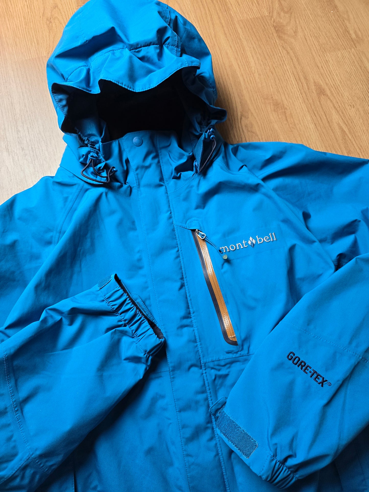 Vintage Montbell Gore-tex Light Padded Rain Jacket (M)