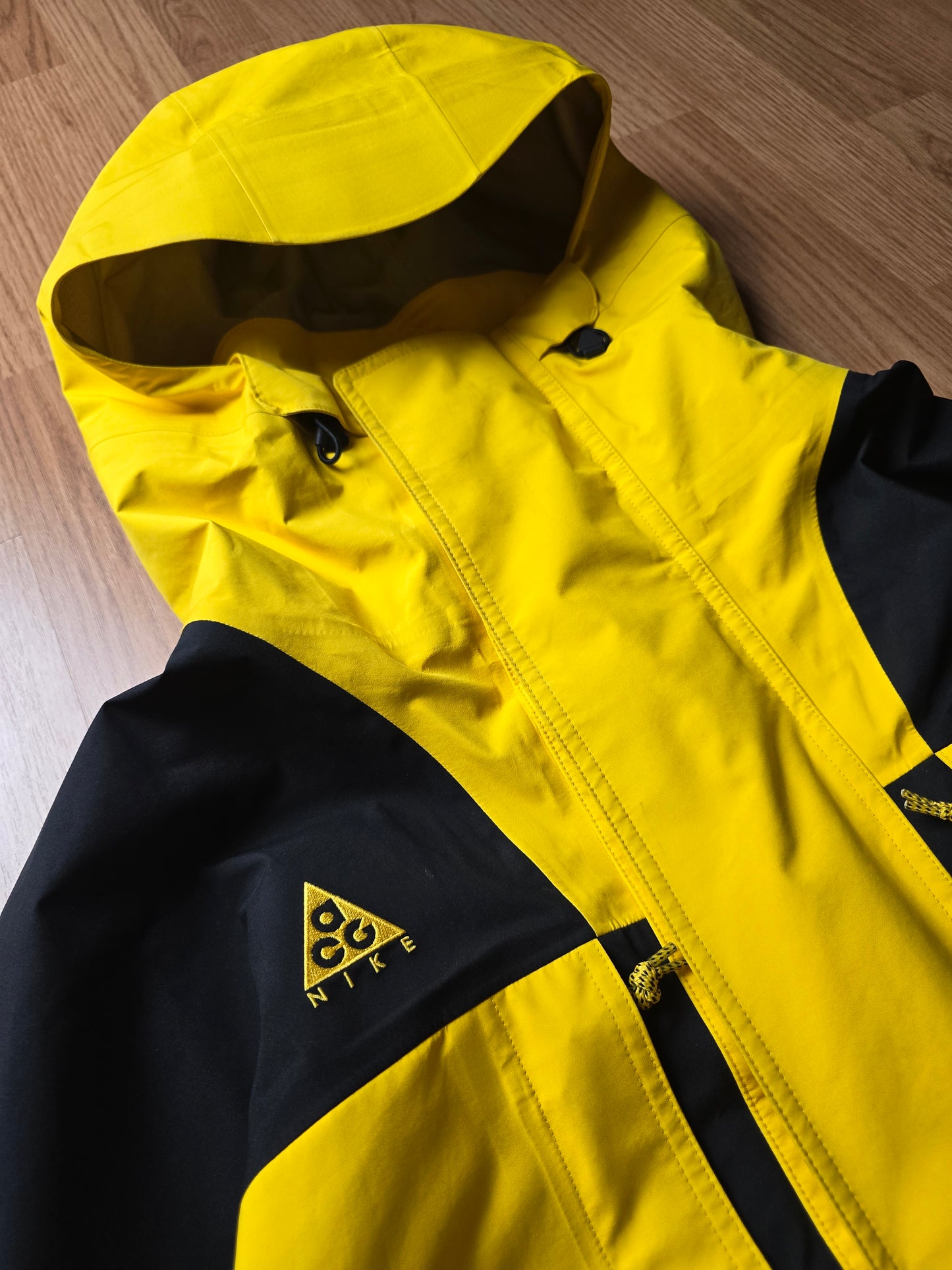 Nike ACG NRG Gore-tex Jacket (L)