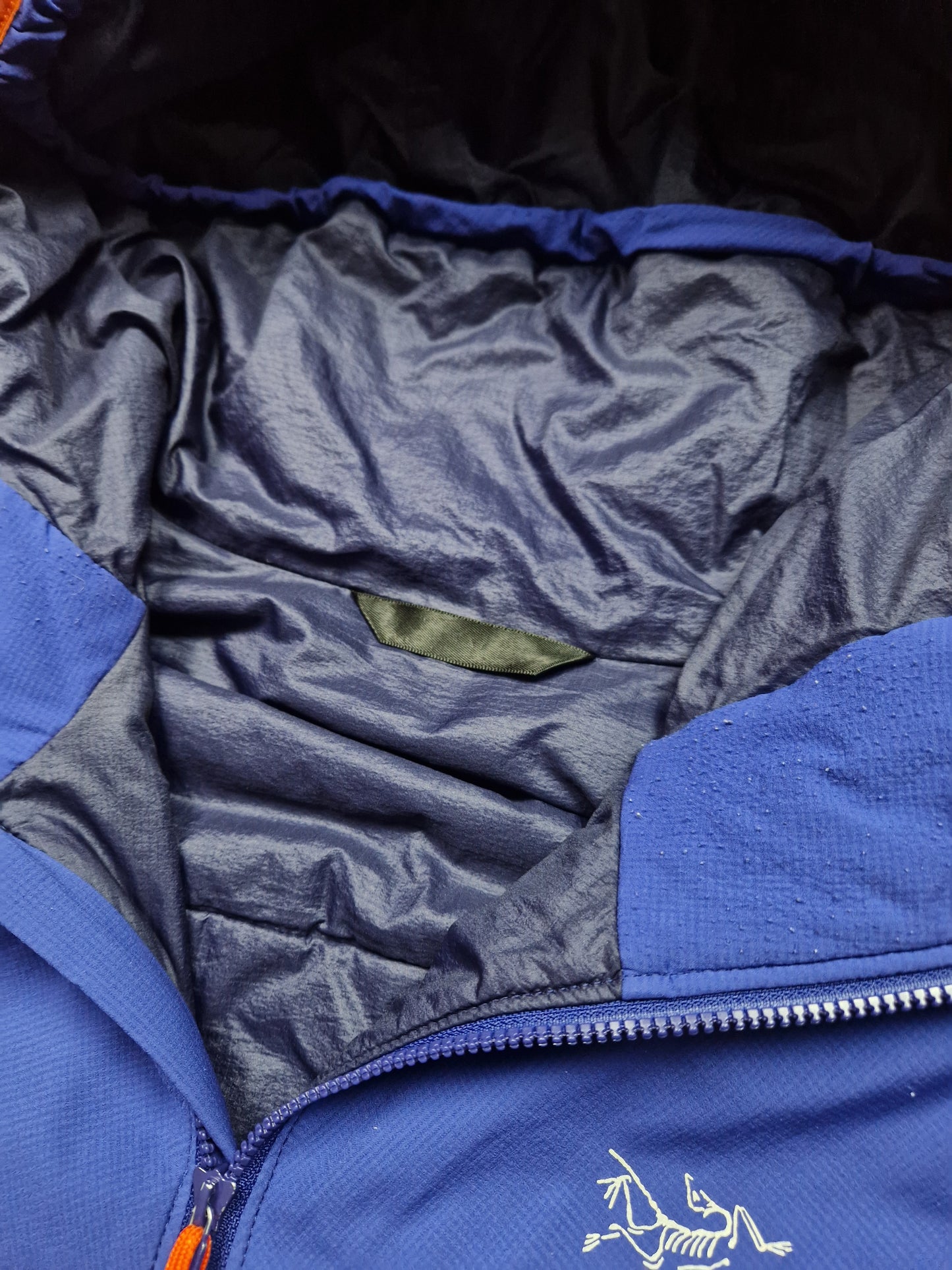 Arc'teryx 'Atom LT Hoody' Jacket (L)