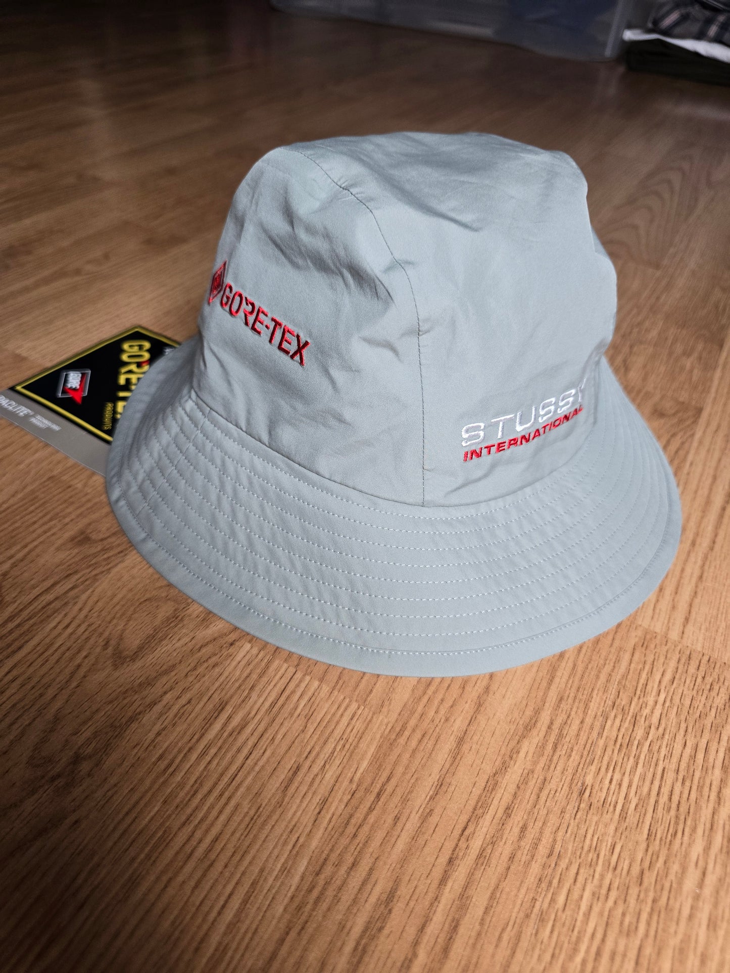 Stussy Weatherized Gore-tex Bucket Hat BNWT (M)