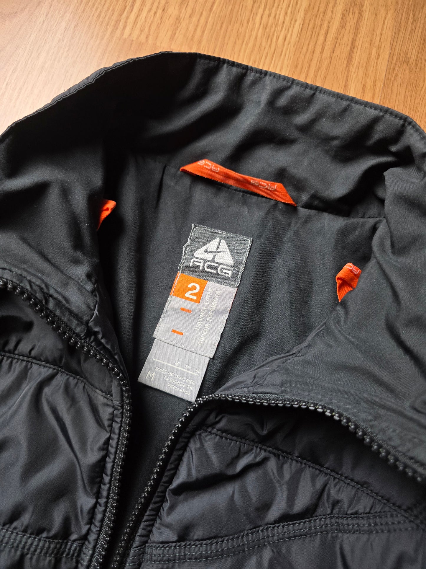 00s Nike ACG Padded Arm Logo Jacket (M)