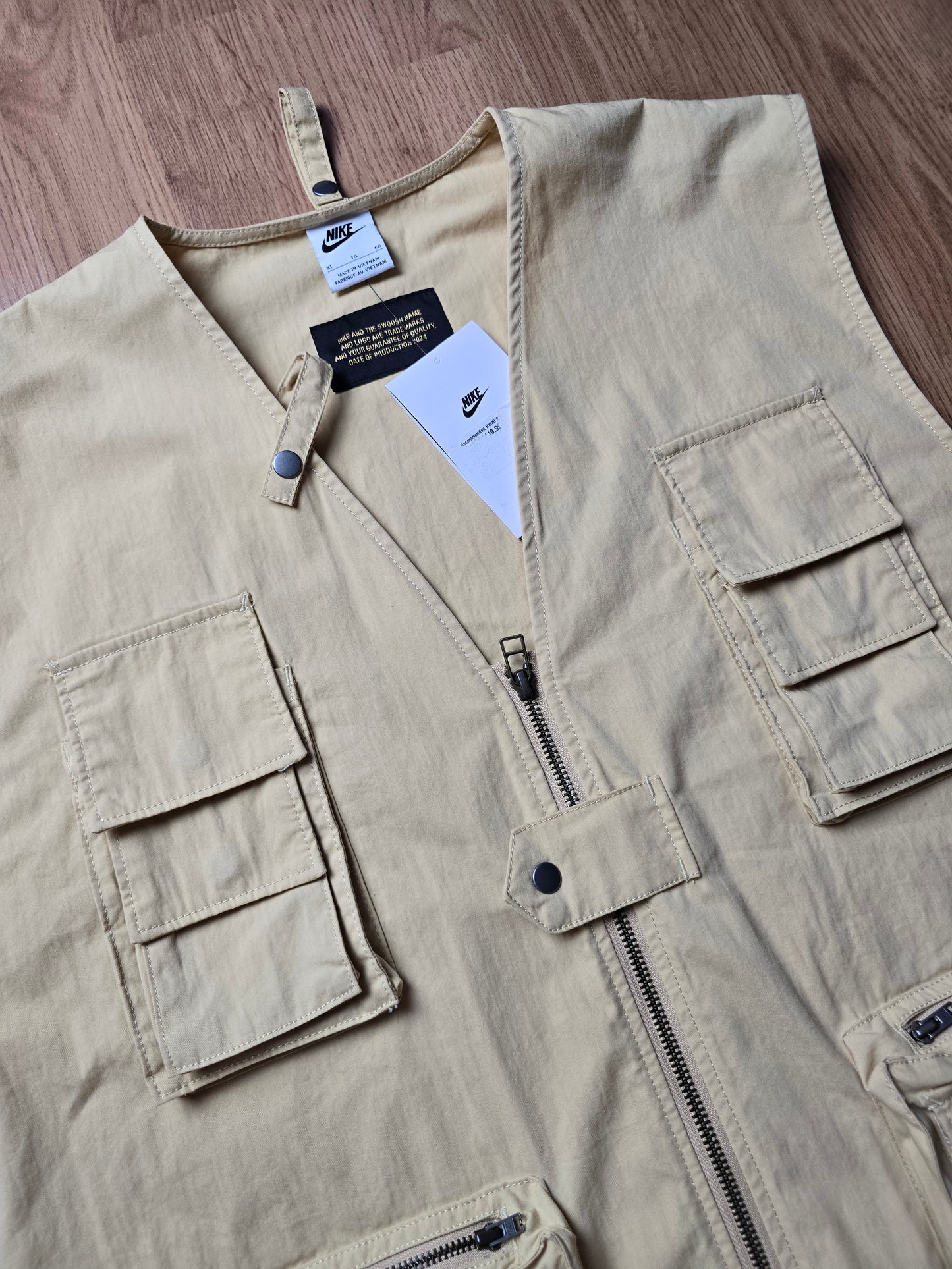 Nike Life Utility Cargo Vest BNWT (XL)