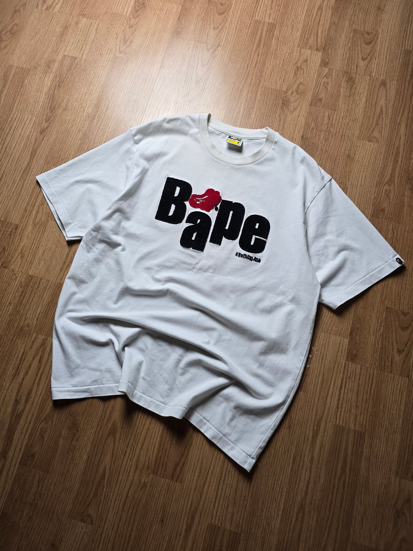 BAPE Heart Ape Head T-shirt (M/L)