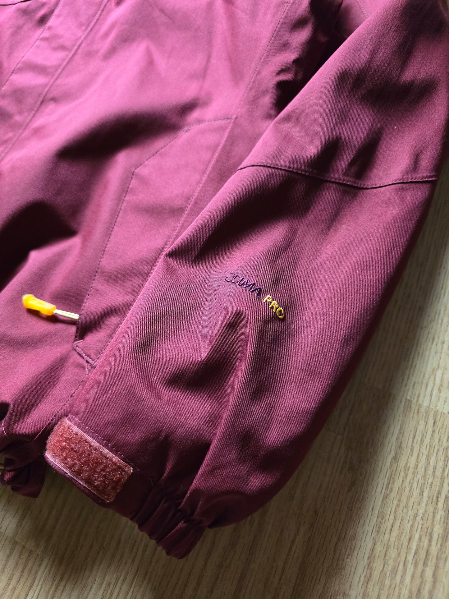 W/ Salomon Clima Pro Waterproof Ski Jacket (M)