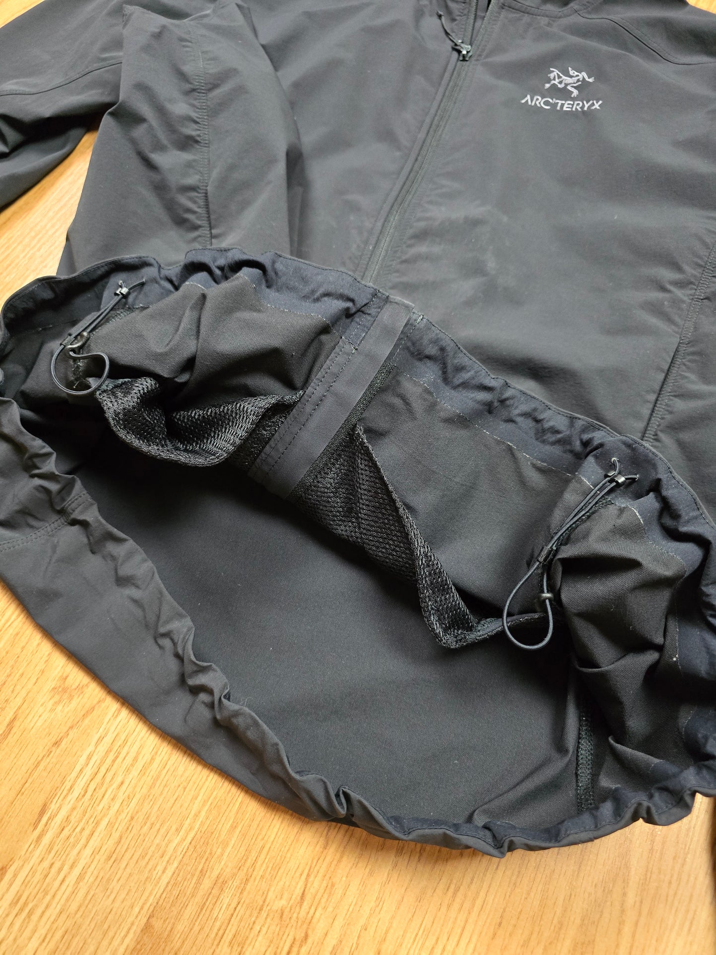 Arc'teryx 'Gamma SL Hoody' Jacket (M)