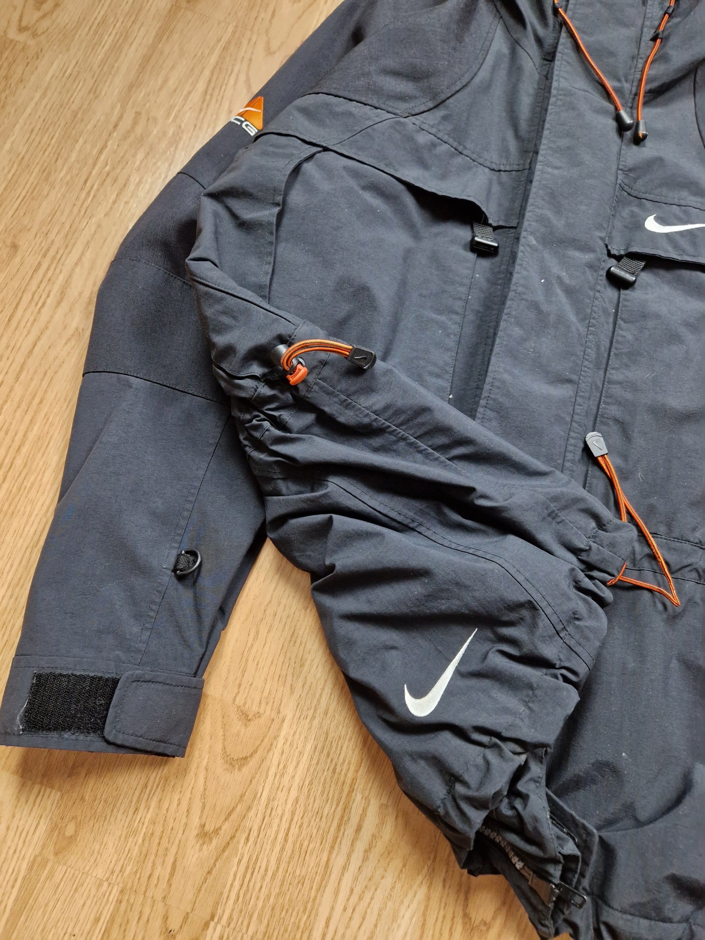 RARE Nike ACG 90s Storm-Fit Technical Heavyweight Jacket (L/XL)