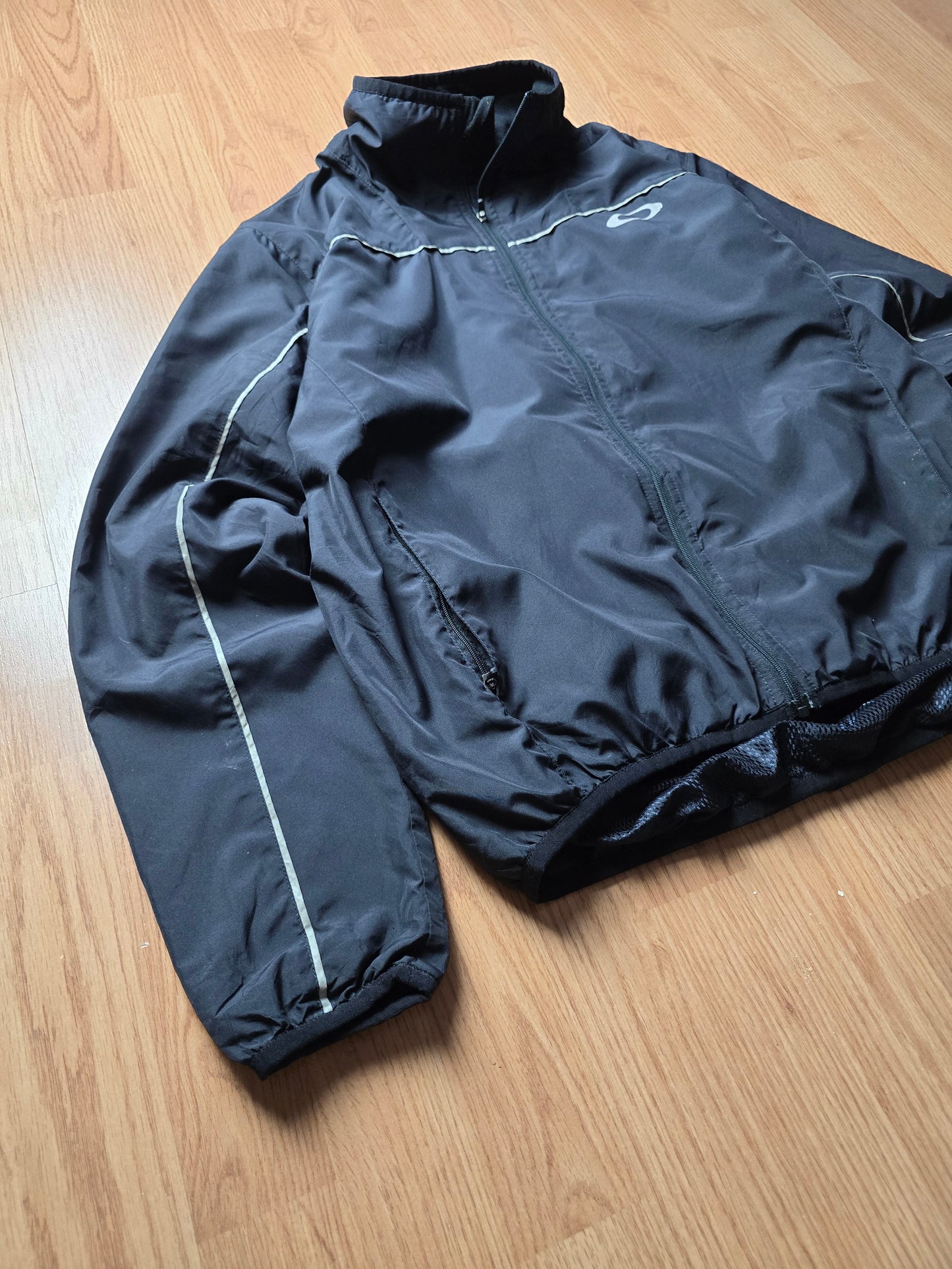 Vintage Oakley Reflective Mesh Panelled Windbreaker Jacket (S)