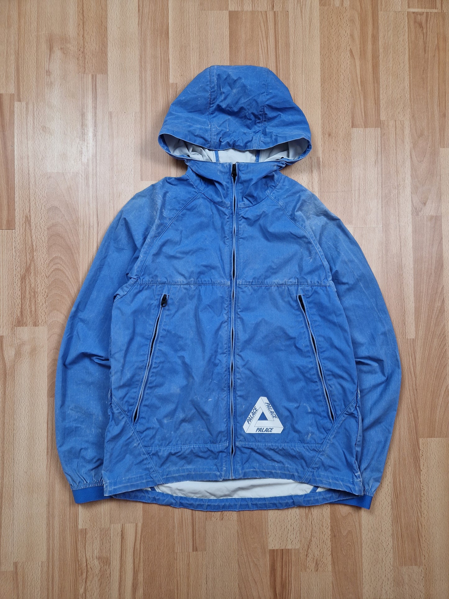 Palace 'Reacto' Jacket - Hyper Blue (S)