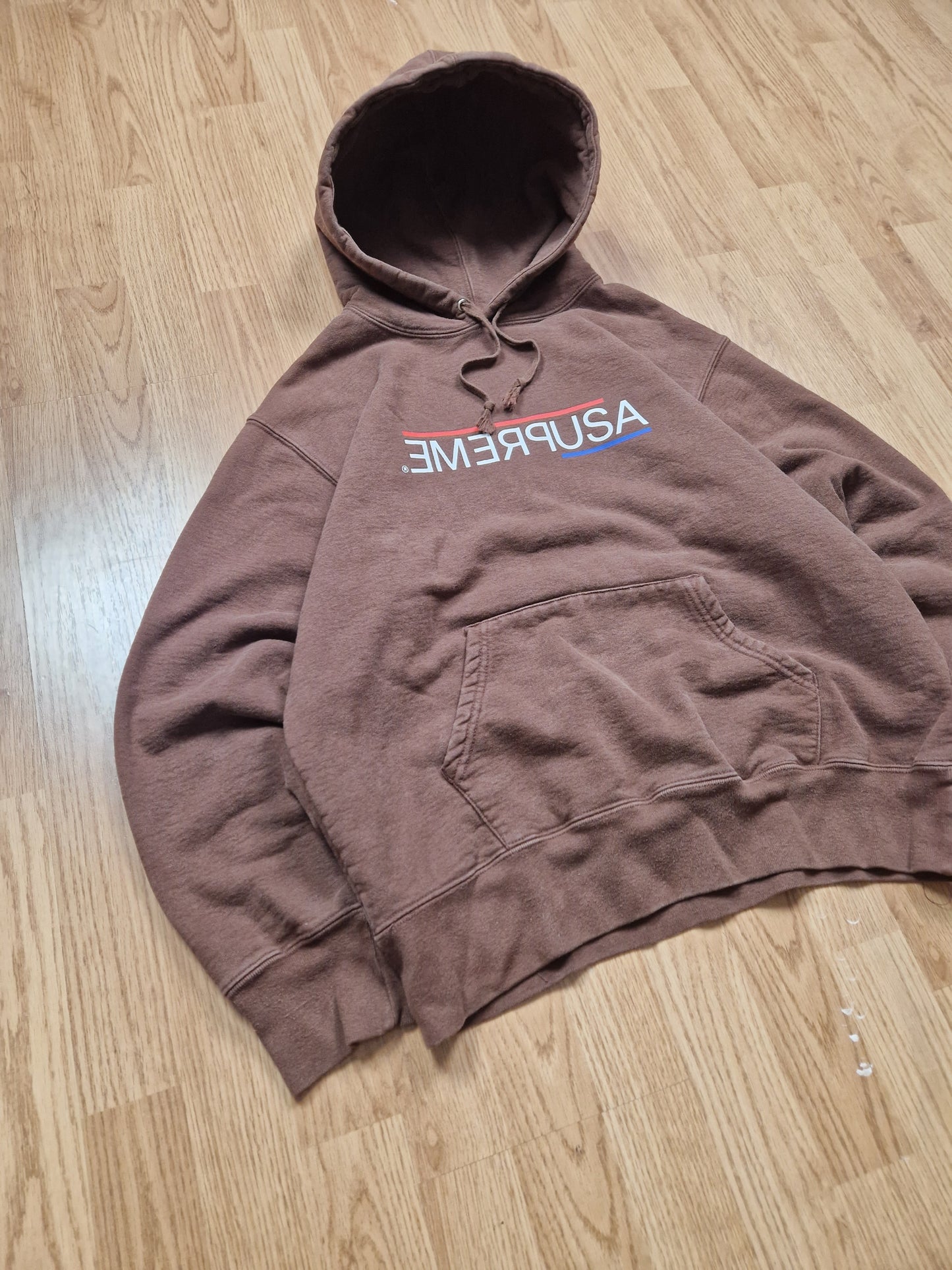 Supreme USA Hooded Sweatshirt (S/M)