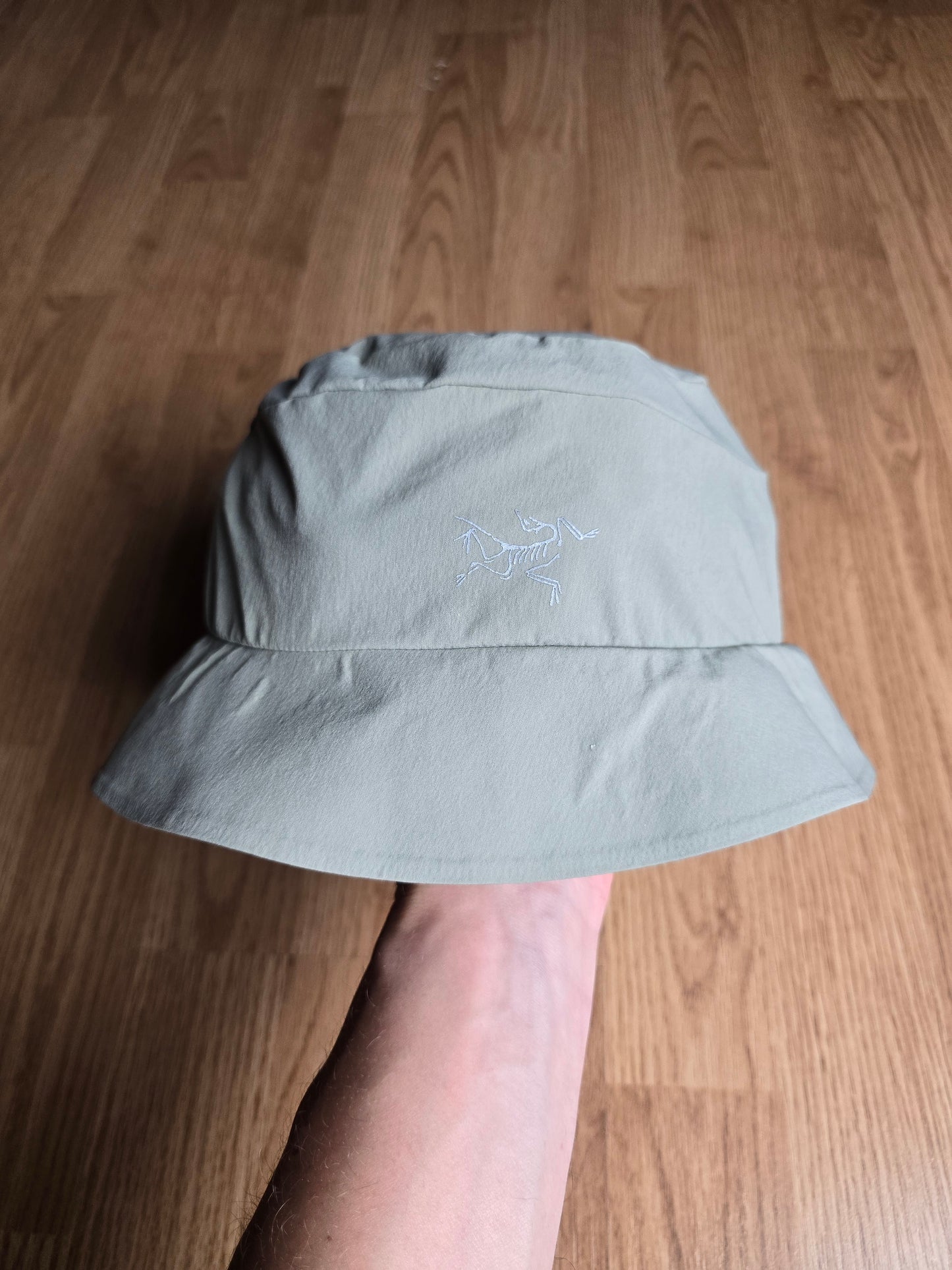 Arc'teryx Sinsolo Reflective Logo Bucket Hat