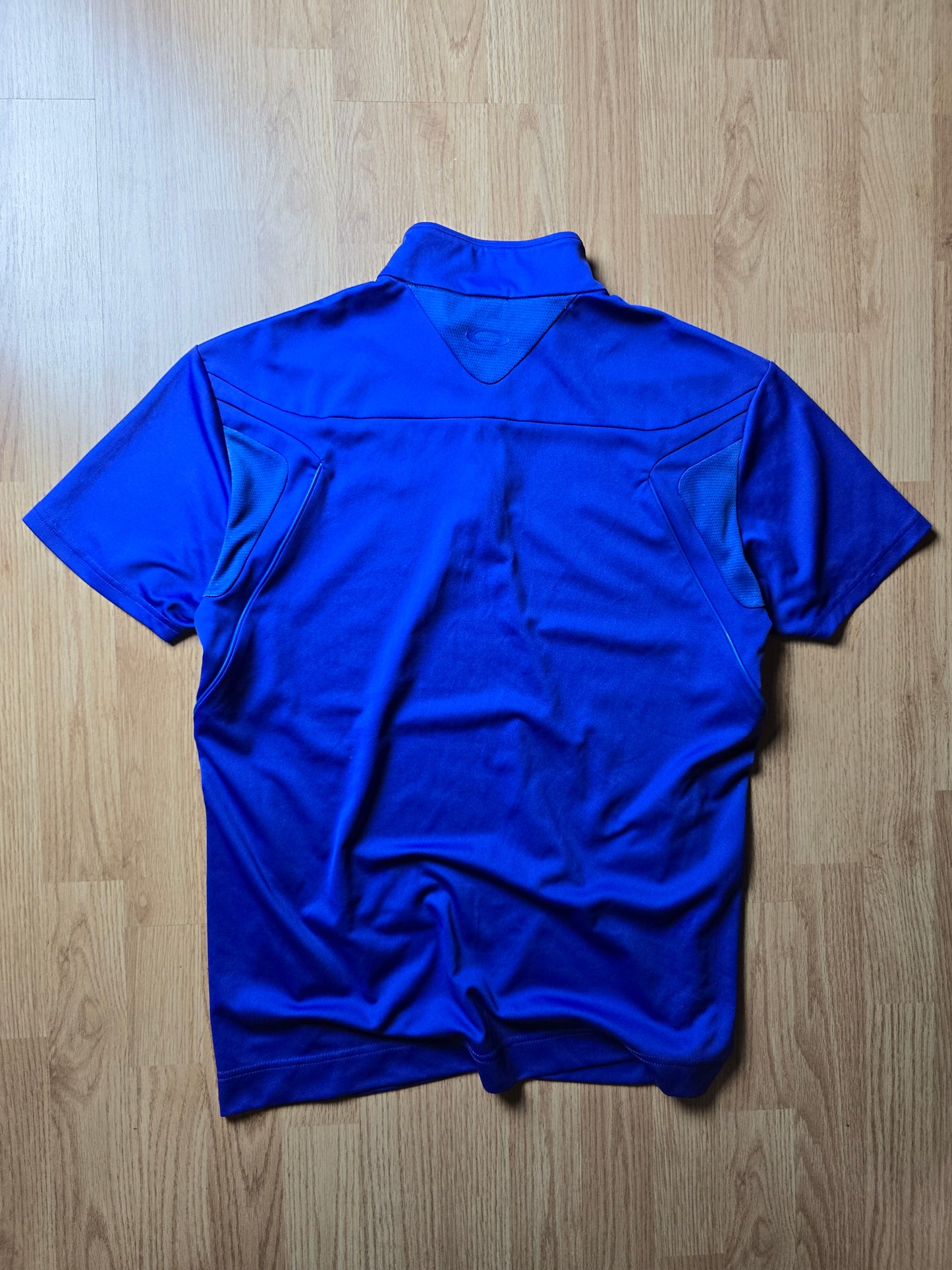 W/ Oakley 1/4 Zip Golf Top (L)