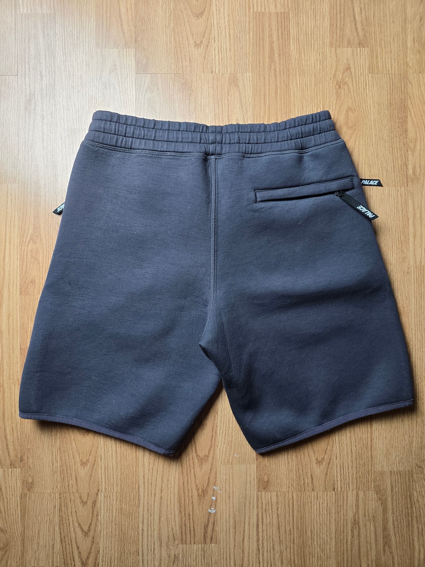 Palace Performance Shorts (M)