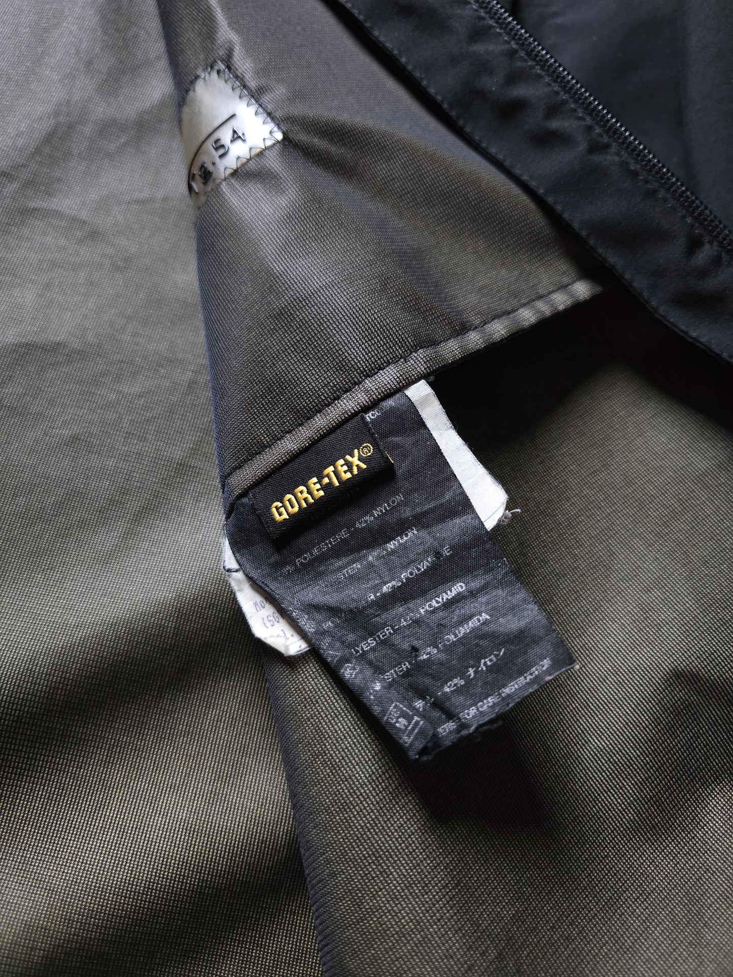 00s Prada Sport Gore-tex Mac Jacket (L)