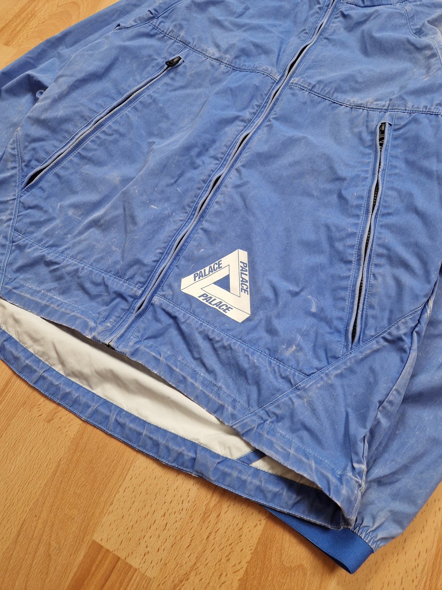 Palace 'Reacto' Jacket - Hyper Blue (S)
