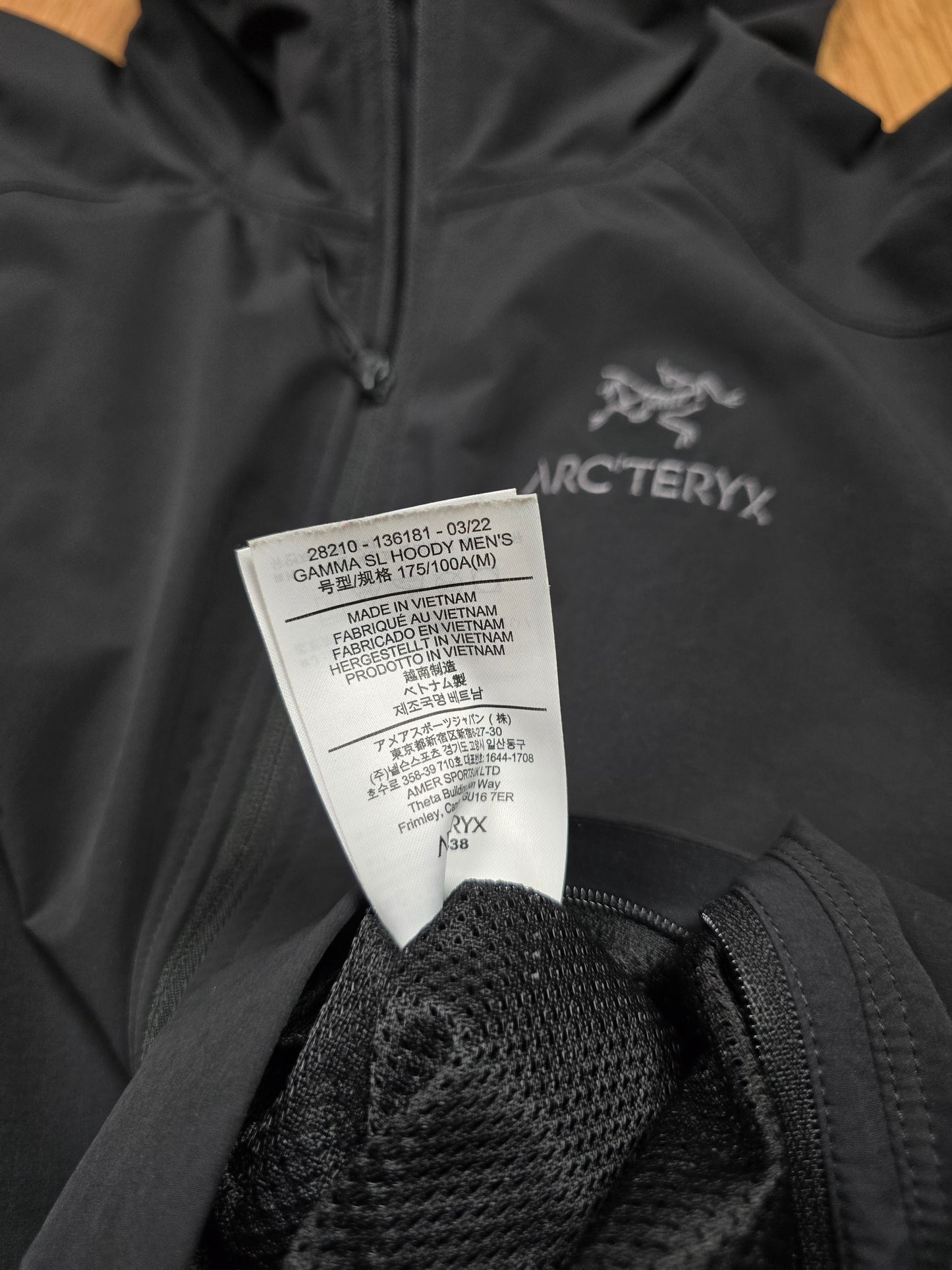 Arc'teryx 'Gamma SL Hoody' Jacket (M)