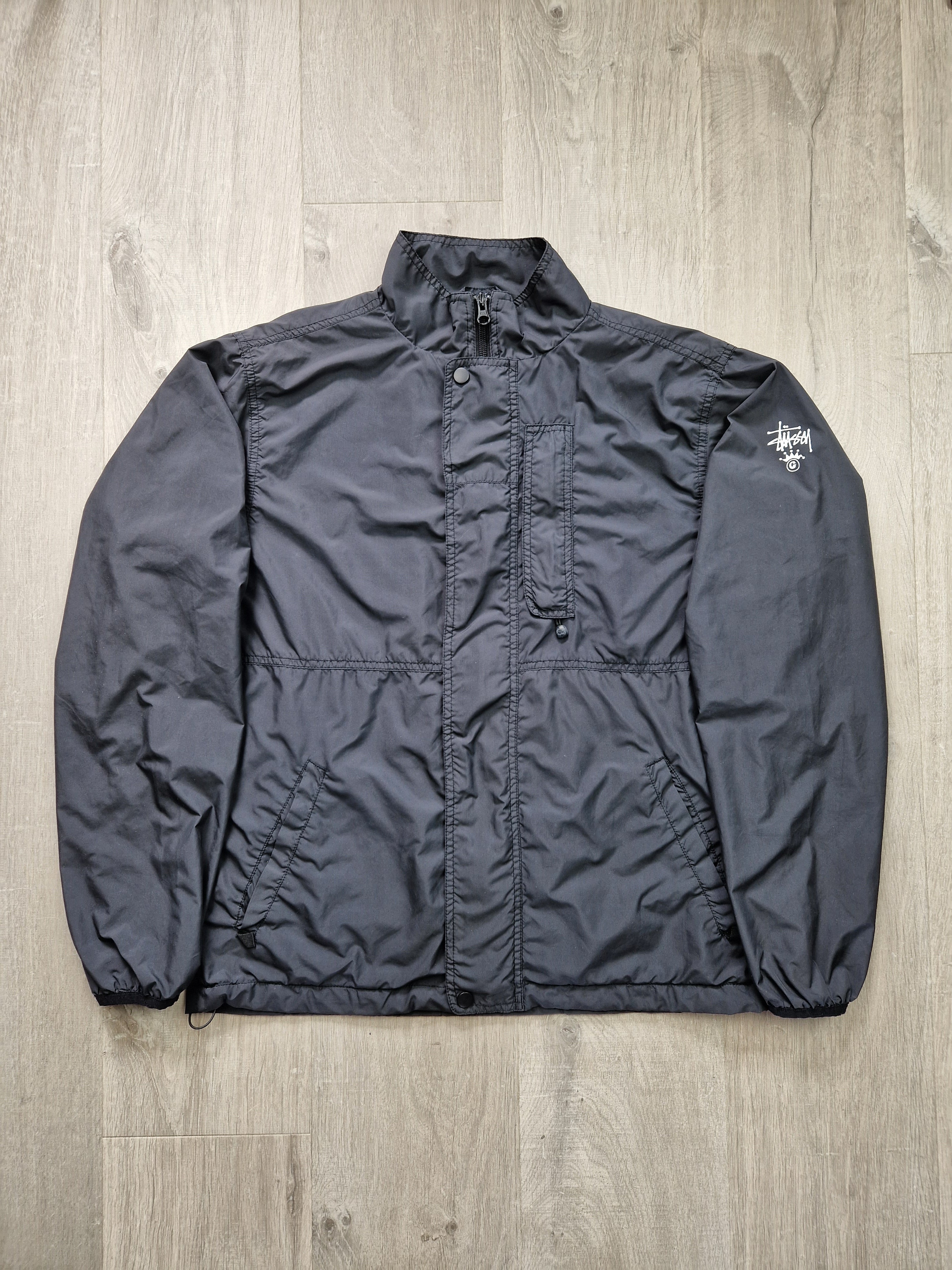 H and m outlet windbreaker