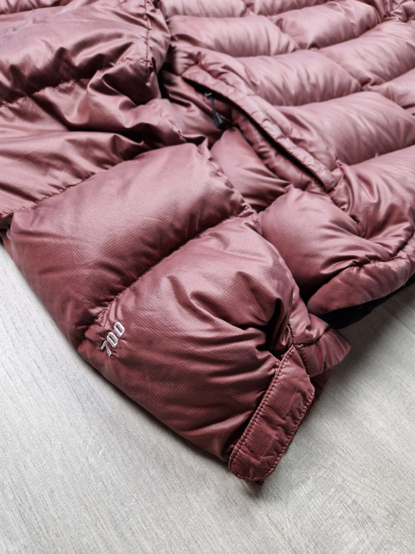 The North Face Nuptse 700 Puffer Jacket (L)