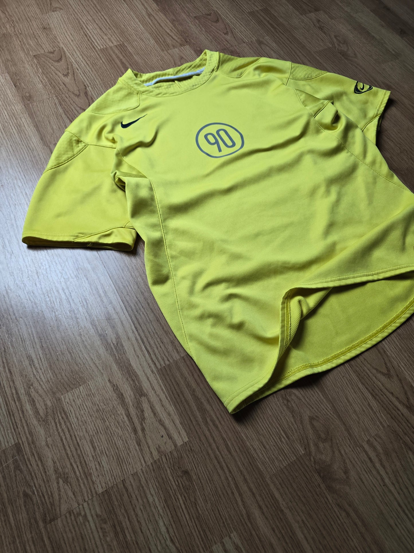 00s Nike Total 90 Panelled Tee (M)