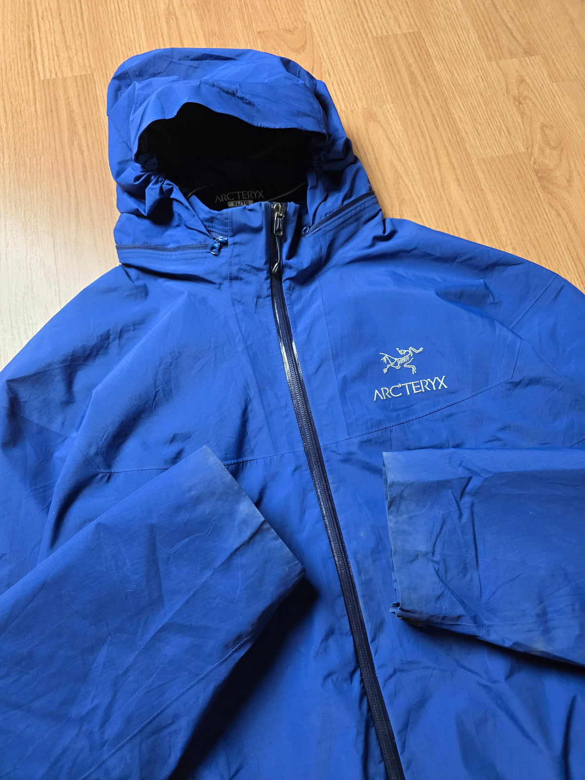 Arc'teryx Beta SL Gore-tex Jacket (XL)