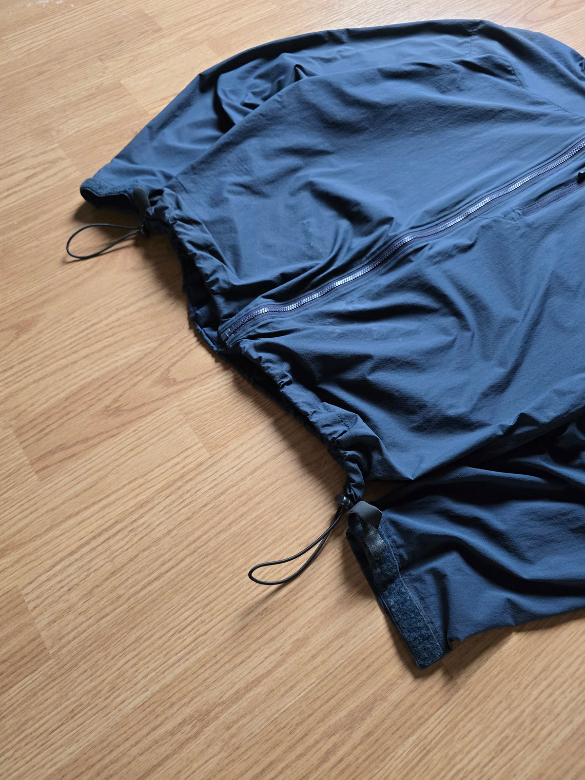 Arc'teryx 'Squamish Hoody' Lightweight Jacket (S)