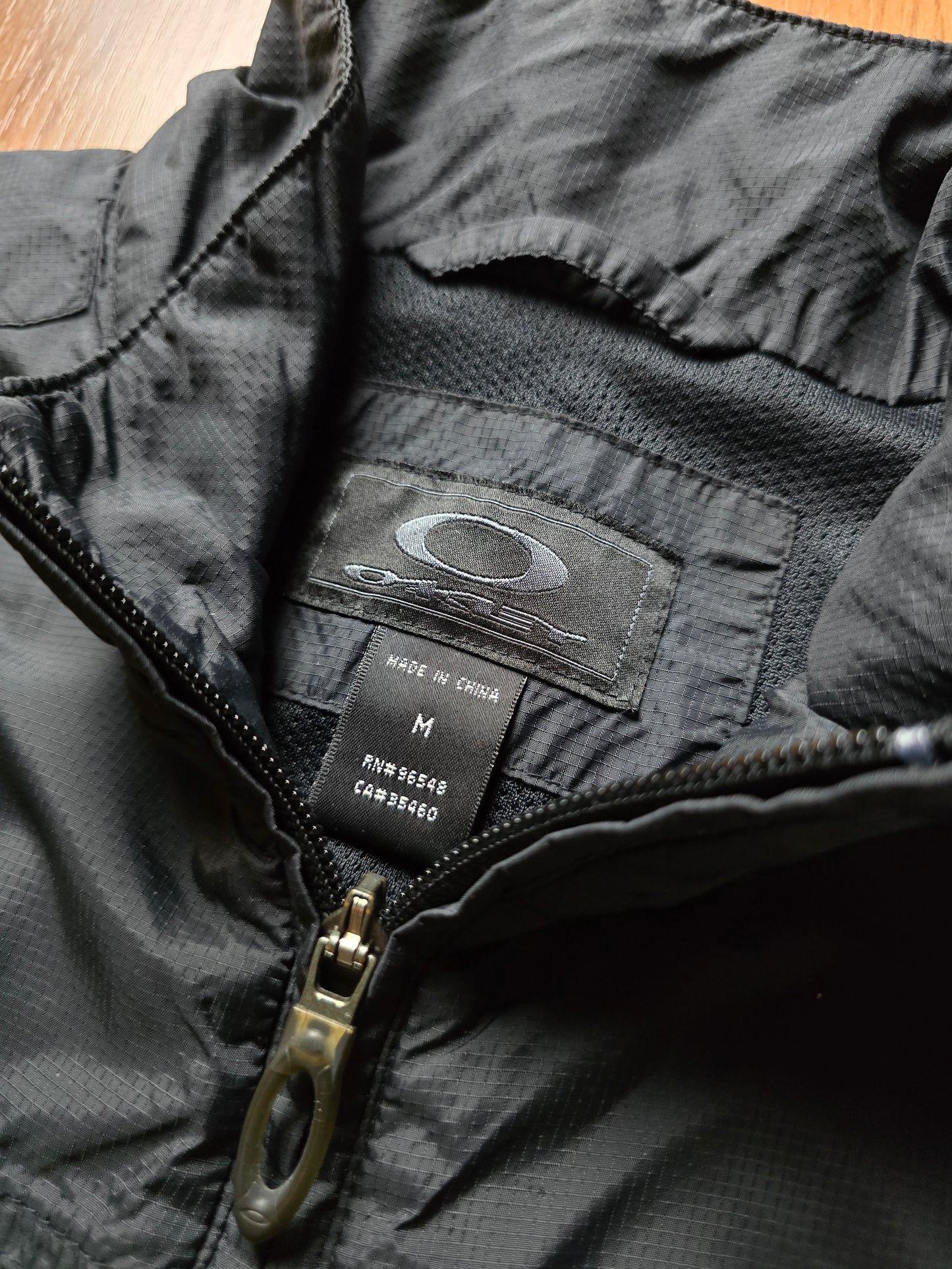 00s Oakley Technical Water-resistant Windbreaker (M)