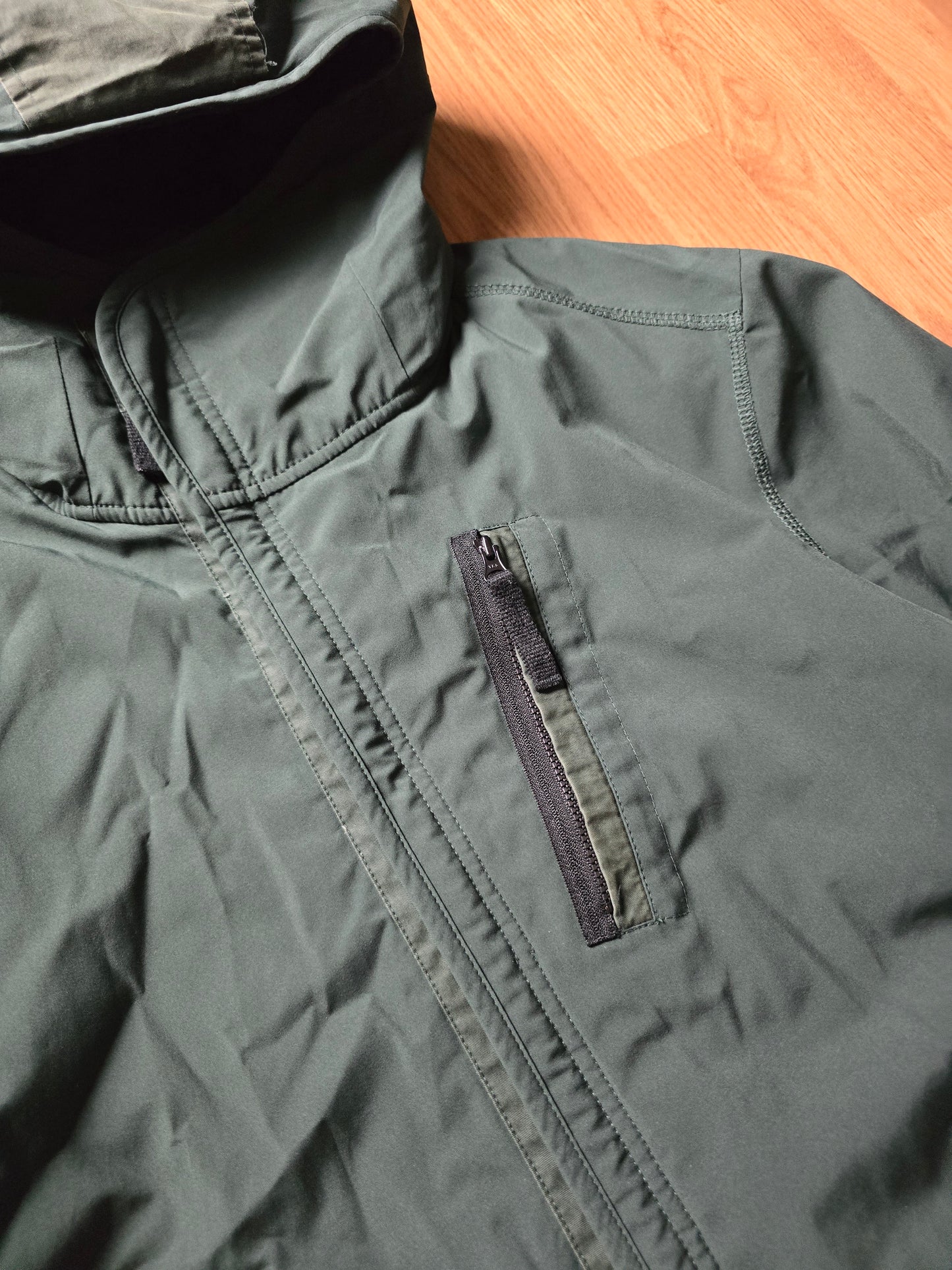Stone Island Primaloft Insulated Soft Shell-R Jacket (L)