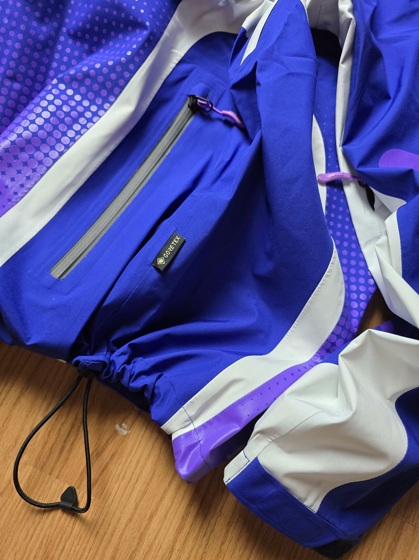 Palace x Cannondale 'Mad Boy Gore-tex Paclite' Jacket BNWT (L)
