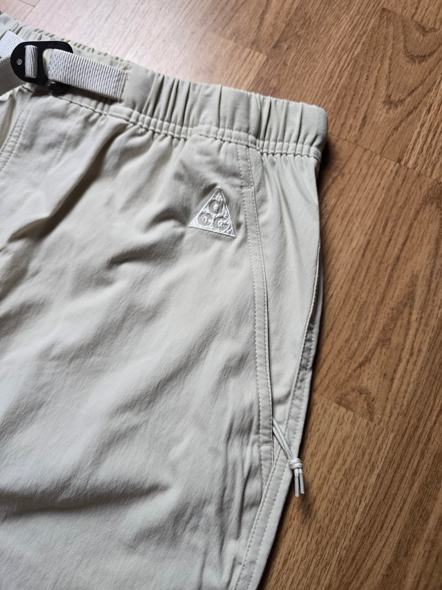 Nike ACG Lightweight Technical Hiking Pants (32x30)