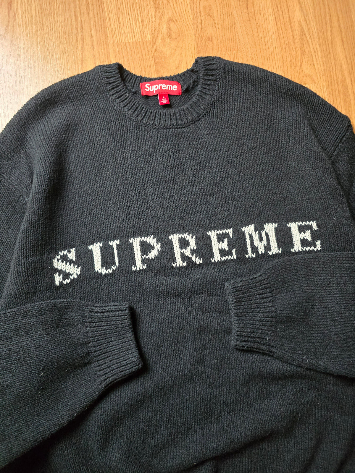Supreme SS25 Contrast Logo Knit Sweater (L)