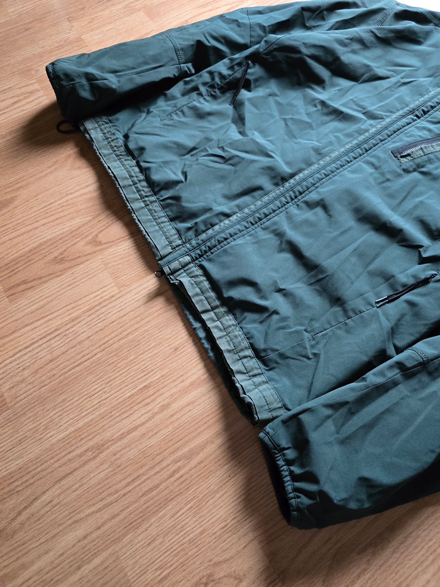 Stone Island Primaloft Insulated Soft Shell-R Jacket (L)