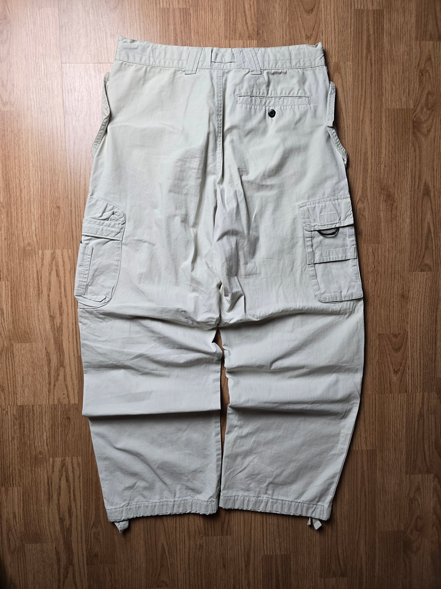 Vintage Nike ACG Baggy Technical Cargo Pants (M)