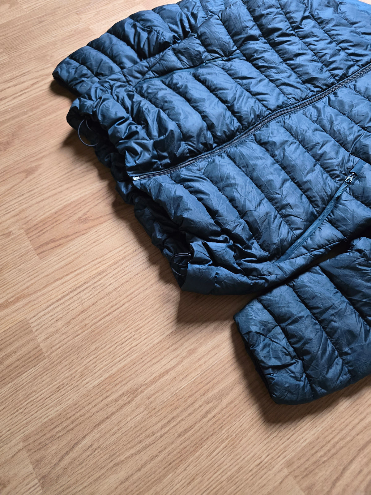 Arc'teryx 'Cerium LT Hoody' Down Filled Puffer Jacket (M)